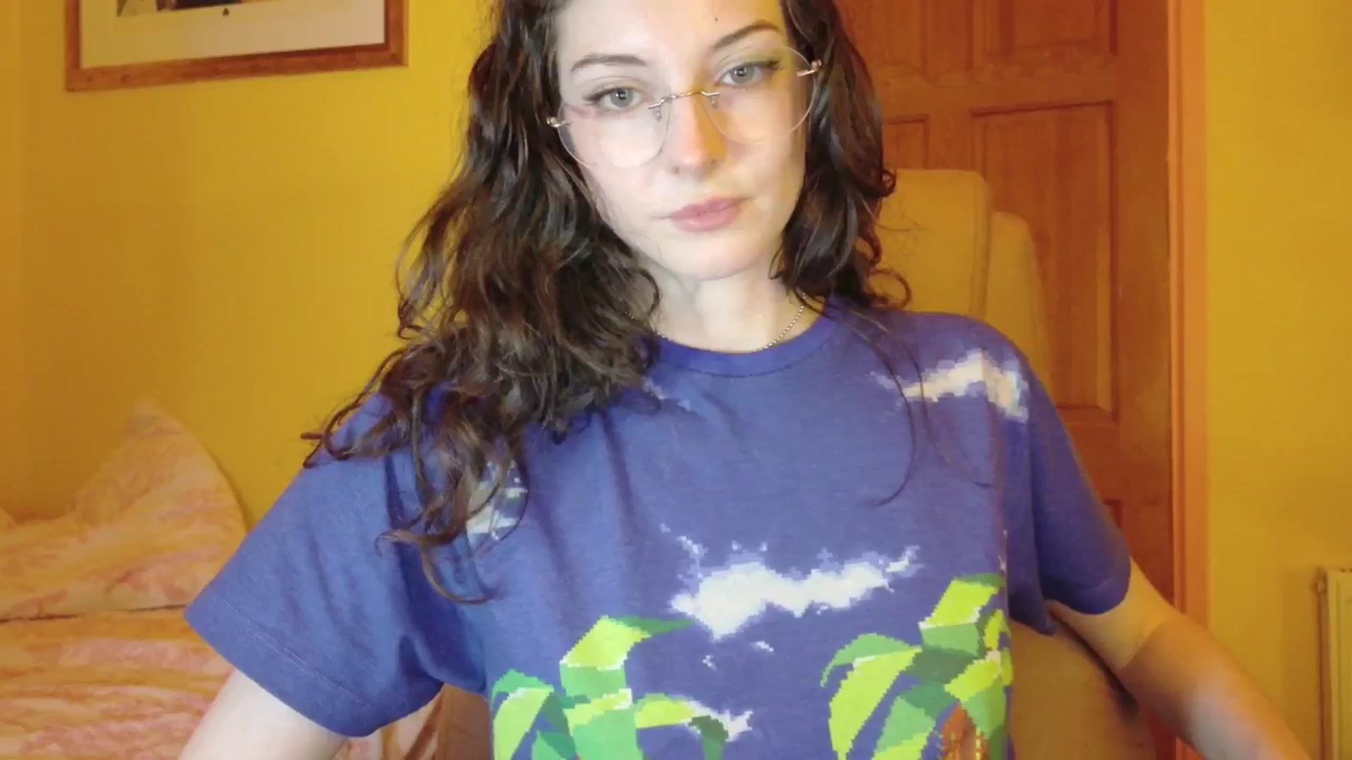 Gallery image thumbnail from porcelaincity's myfreecams stream on, 11/06/2025, 17:04 image 17 of 20