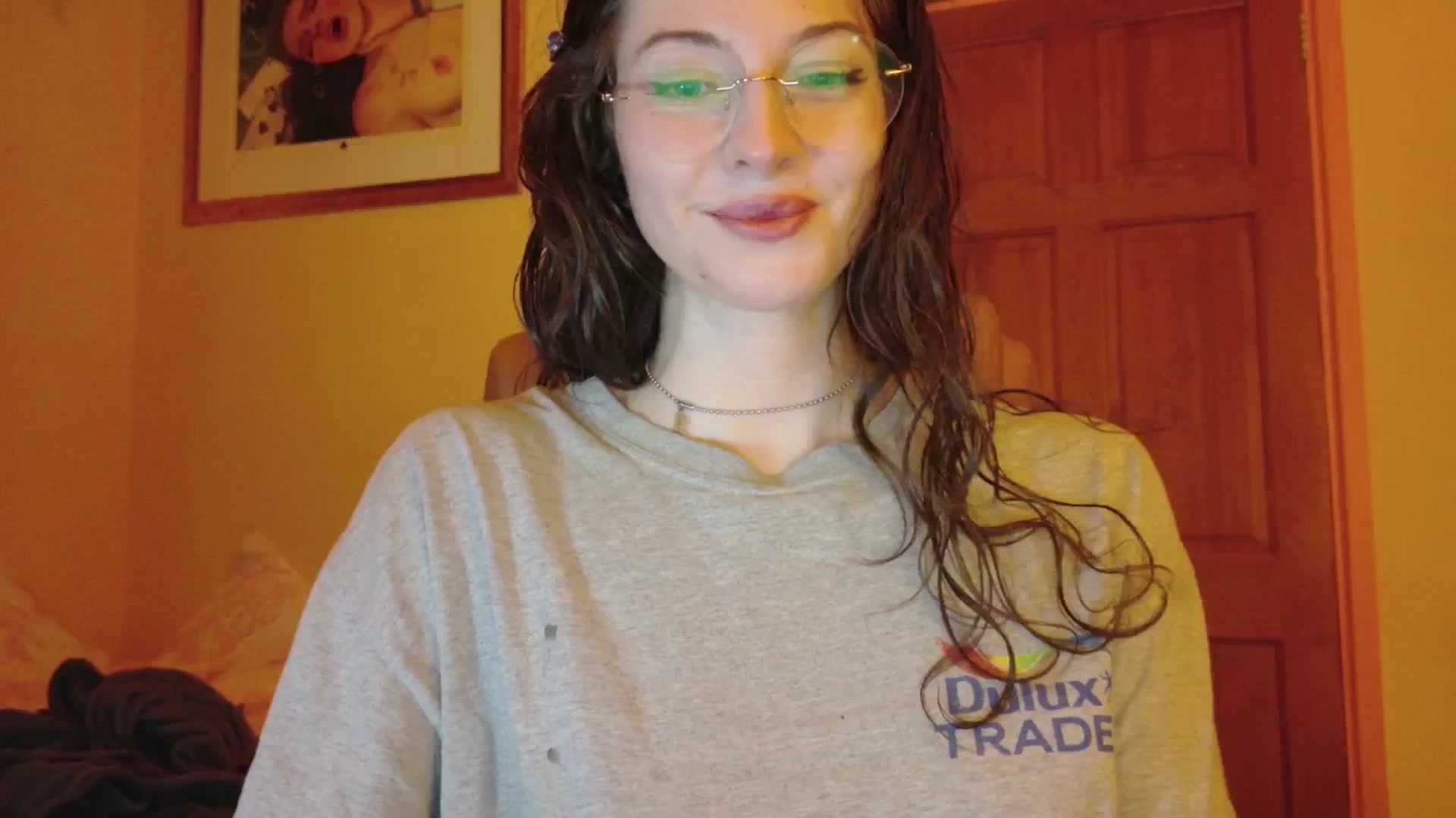 Gallery image thumbnail from porcelaincity's myfreecams stream on, 11/09/2025, 20:38 image 5 of 20
