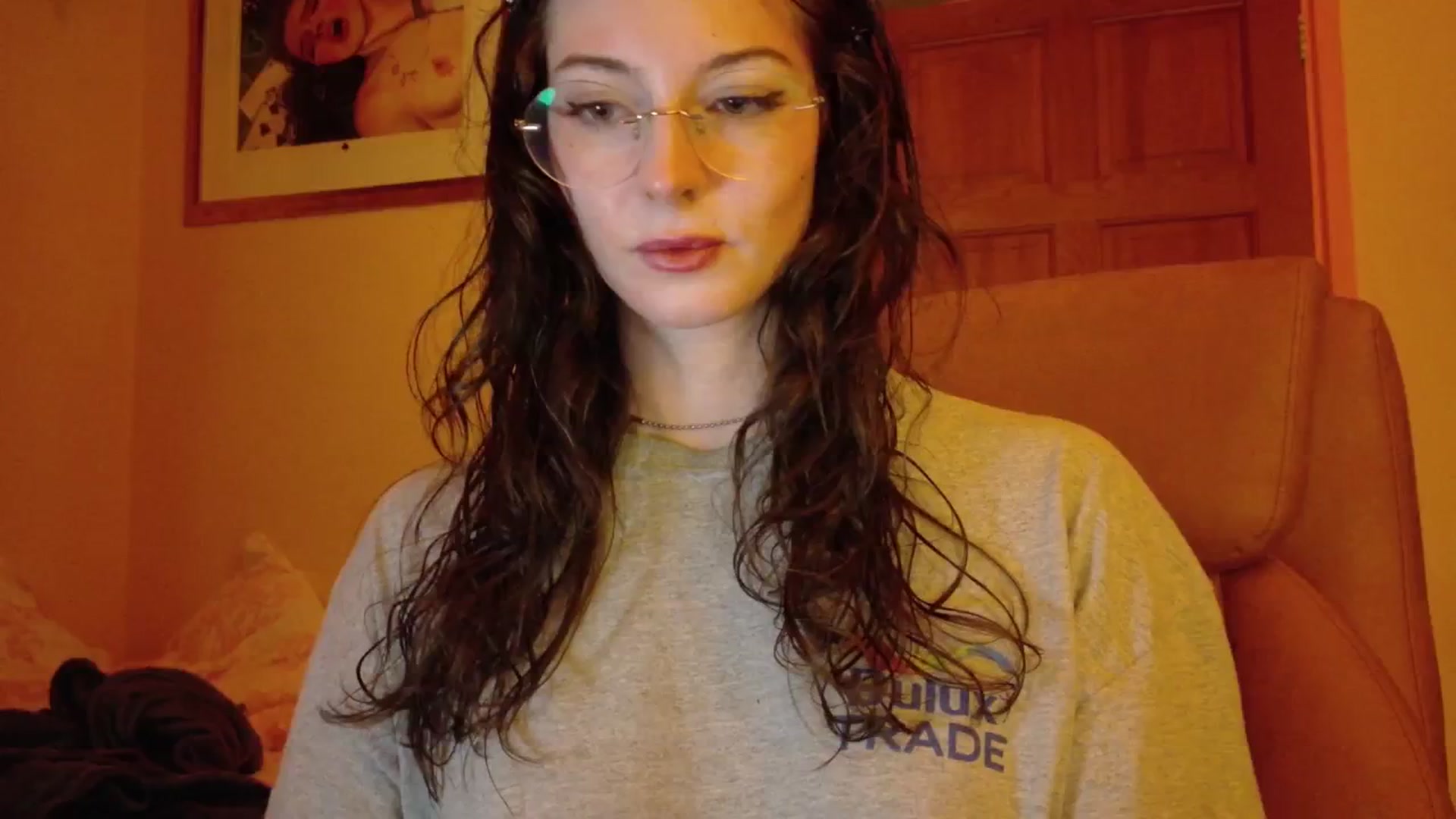 Gallery image thumbnail from porcelaincity's myfreecams stream on, 11/09/2025, 20:38 image 1 of 20