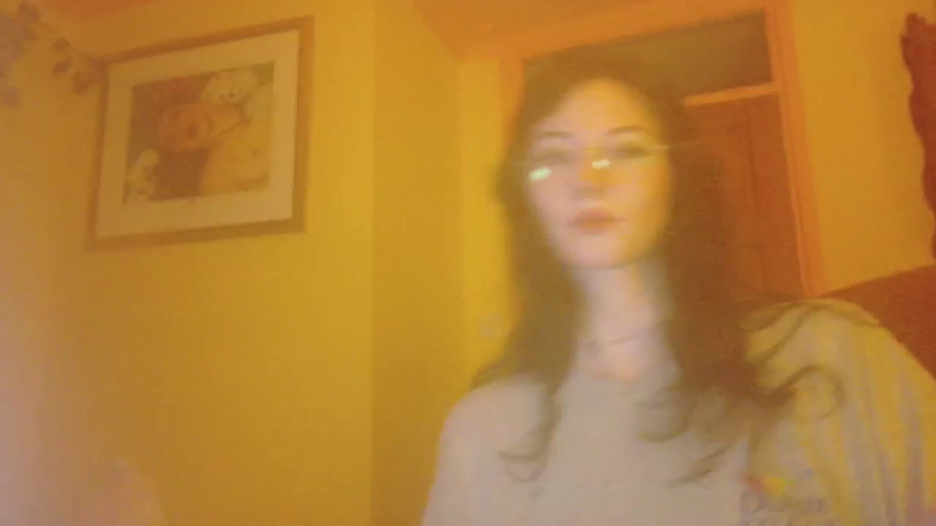 Gallery image thumbnail from porcelaincity's myfreecams stream on, 11/09/2025, 20:38 image 17 of 20