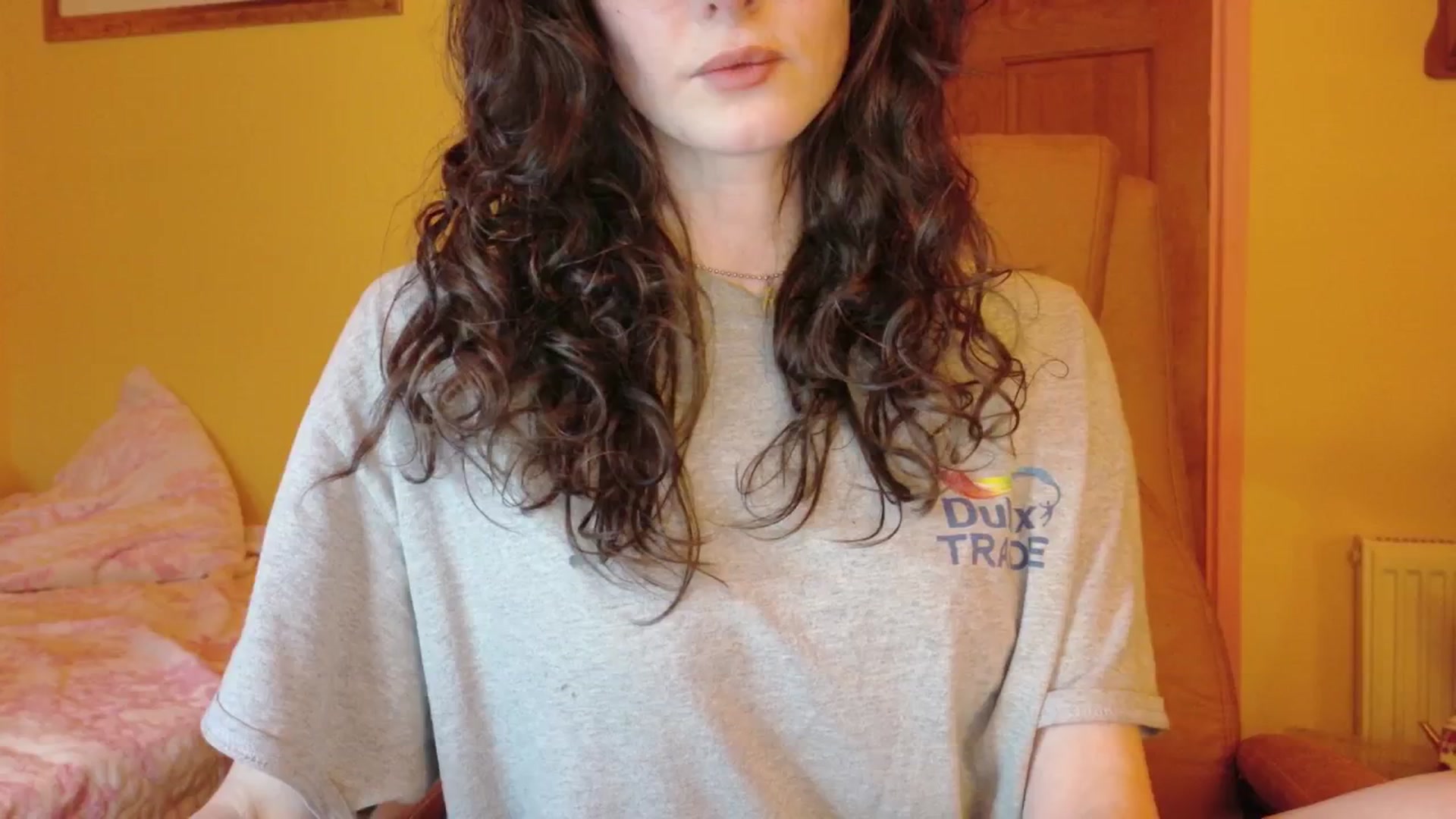 Gallery image thumbnail from porcelaincity's myfreecams stream on, 11/10/2025, 17:08 image 5 of 20