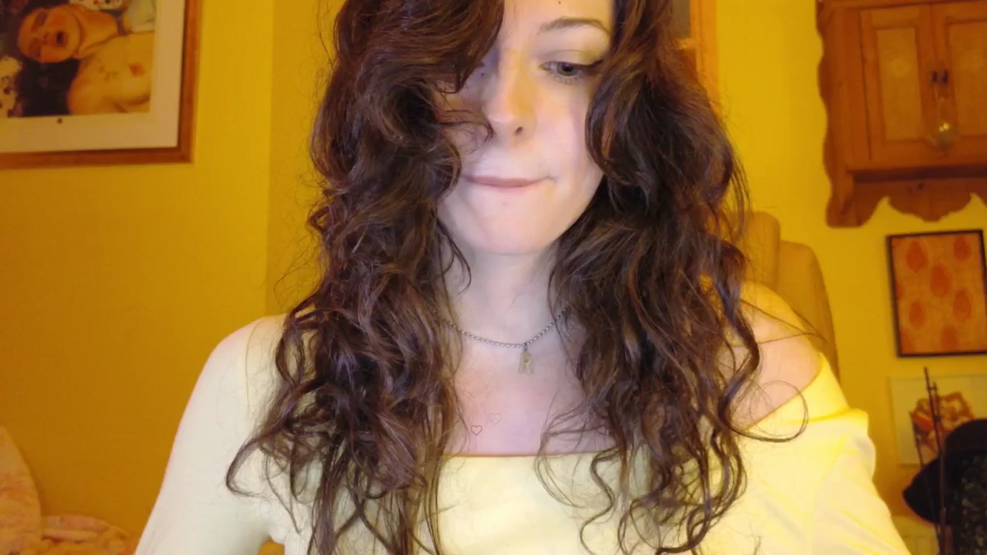 Gallery image thumbnail from porcelaincity's myfreecams stream on, 11/11/2025, 18:09 image 17 of 20