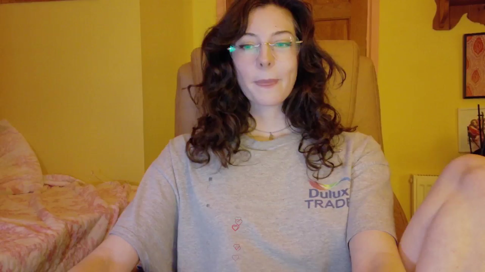 Gallery image thumbnail from porcelaincity's myfreecams stream on, 11/12/2025, 18:59 image 3 of 20