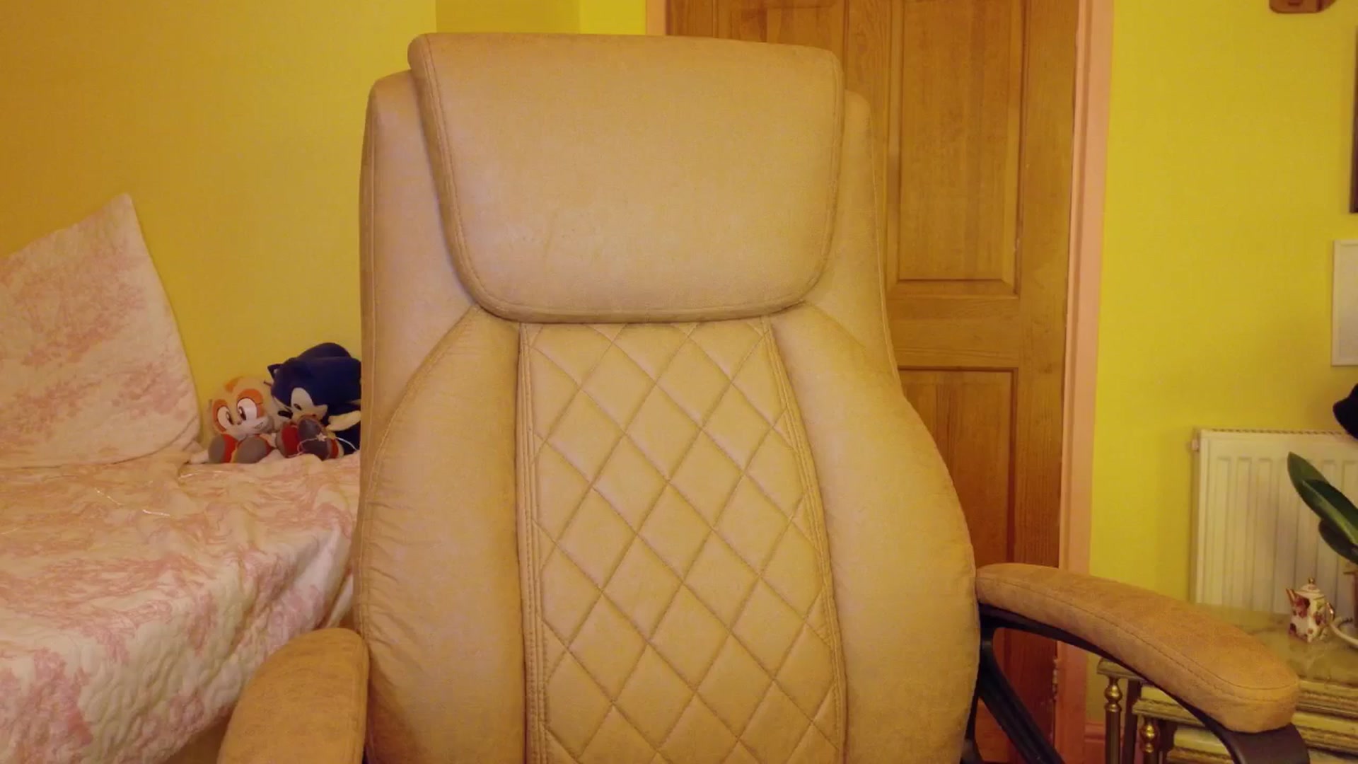 Gallery image thumbnail from porcelaincity's myfreecams stream on, 11/19/2025, 17:47 image 8 of 20