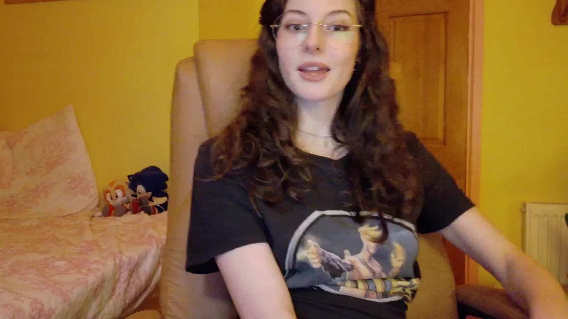 Gallery image thumbnail from porcelaincity's myfreecams stream on, 11/19/2025, 18:05 image 5 of 20