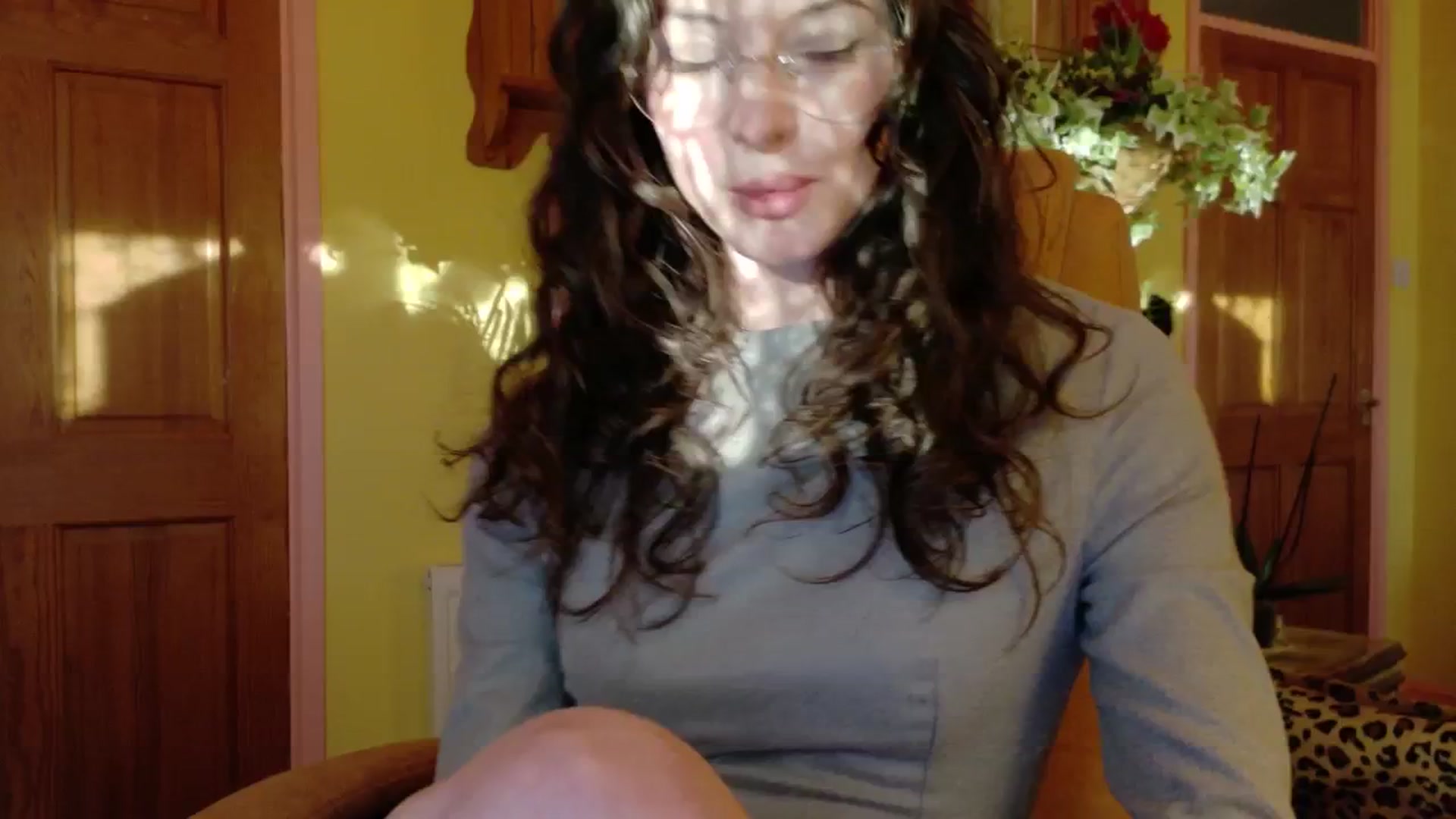 Gallery image thumbnail from porcelaincity's myfreecams stream on, 11/20/2025, 16:26 image 2 of 20
