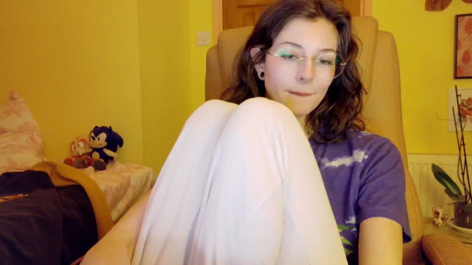 Gallery image thumbnail from porcelaincity's myfreecams stream on, 12/09/2025, 20:21 image 9 of 20