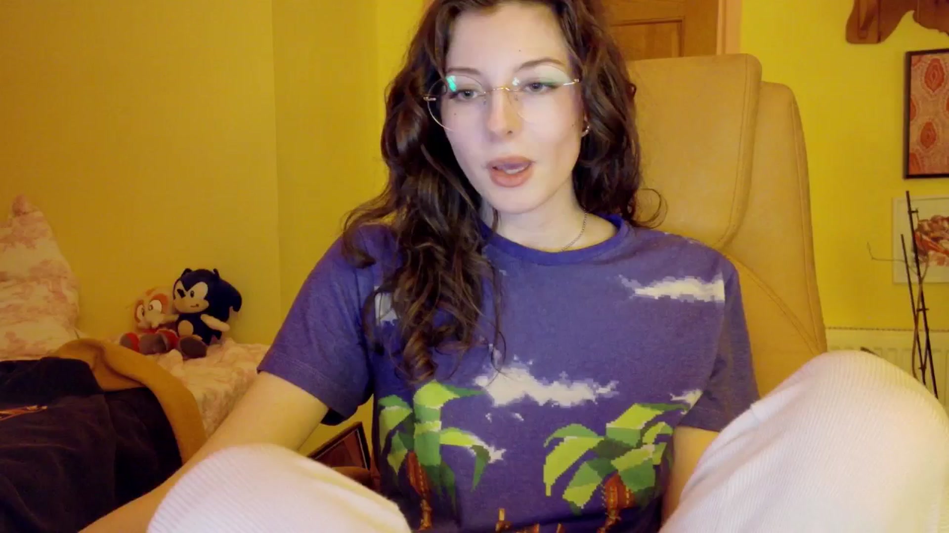 Gallery image thumbnail from porcelaincity's myfreecams stream on, 12/09/2025, 20:21 image 14 of 20
