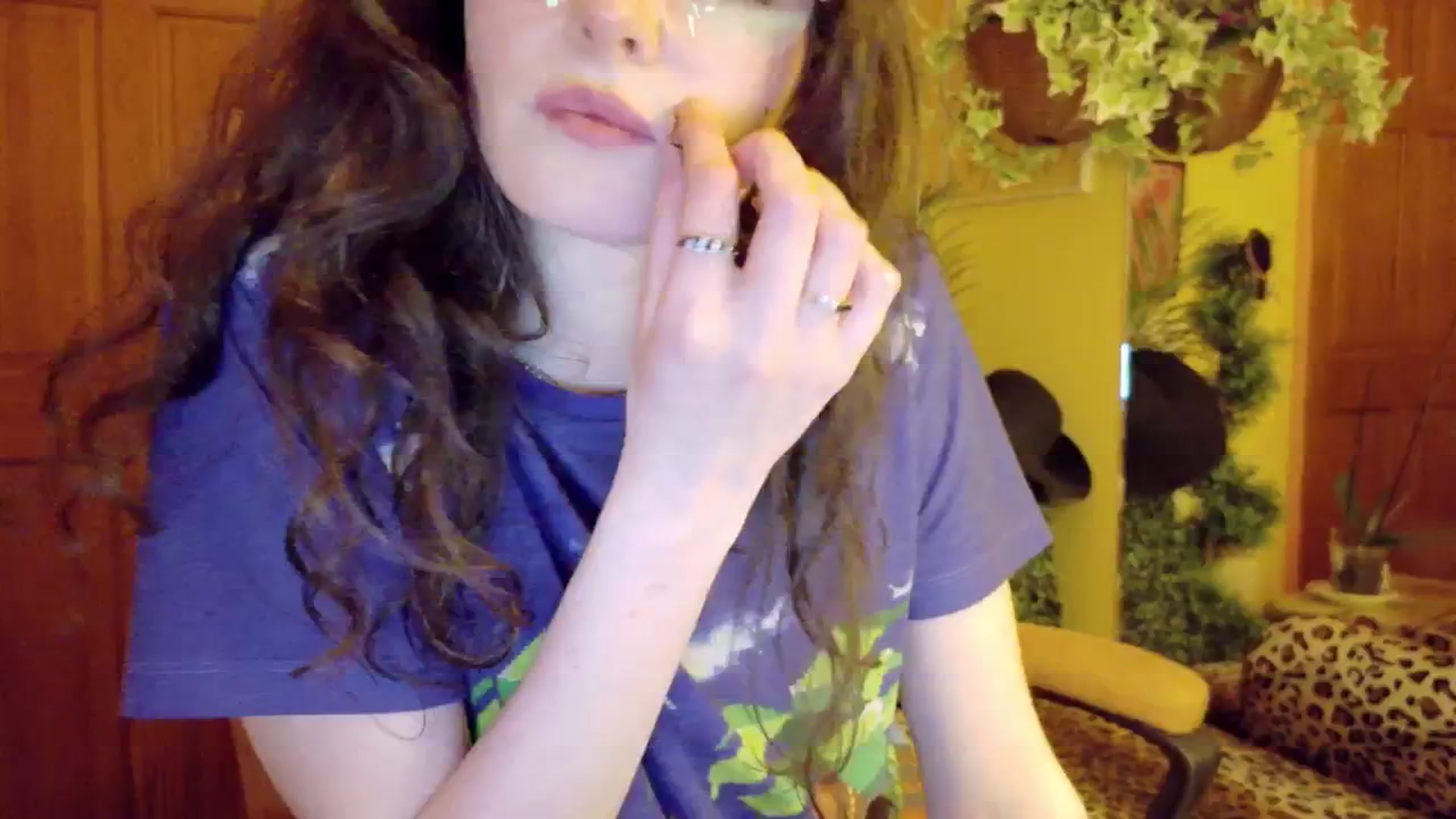 Gallery image thumbnail from porcelaincity's myfreecams stream on, 12/10/2025, 17:28 image 5 of 20