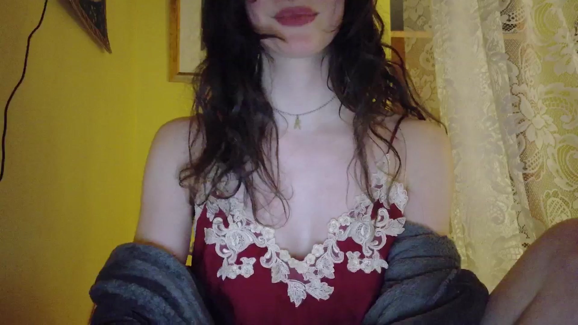 Gallery image thumbnail from porcelaincity's myfreecams stream on, 01/05/2026, 20:17 image 16 of 20