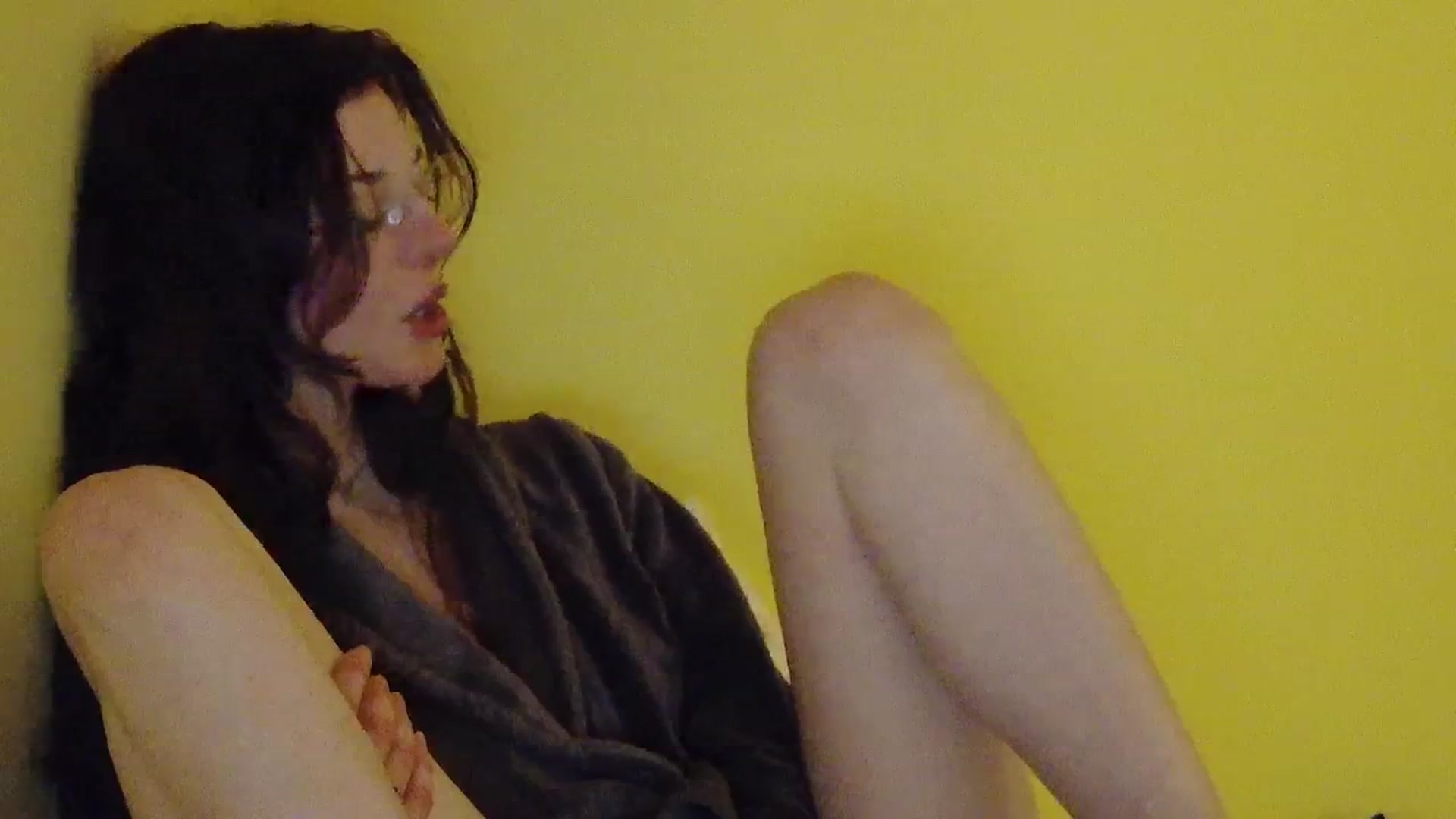 Gallery image thumbnail from porcelaincity's myfreecams stream on, 01/05/2026, 20:17 image 20 of 20