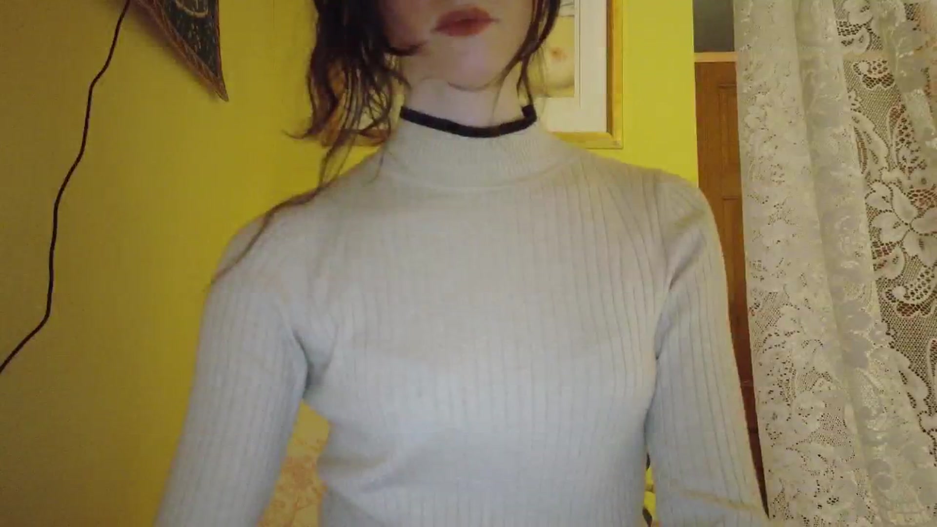 Gallery image thumbnail from porcelaincity's myfreecams stream on, 01/06/2026, 19:43 image 13 of 20