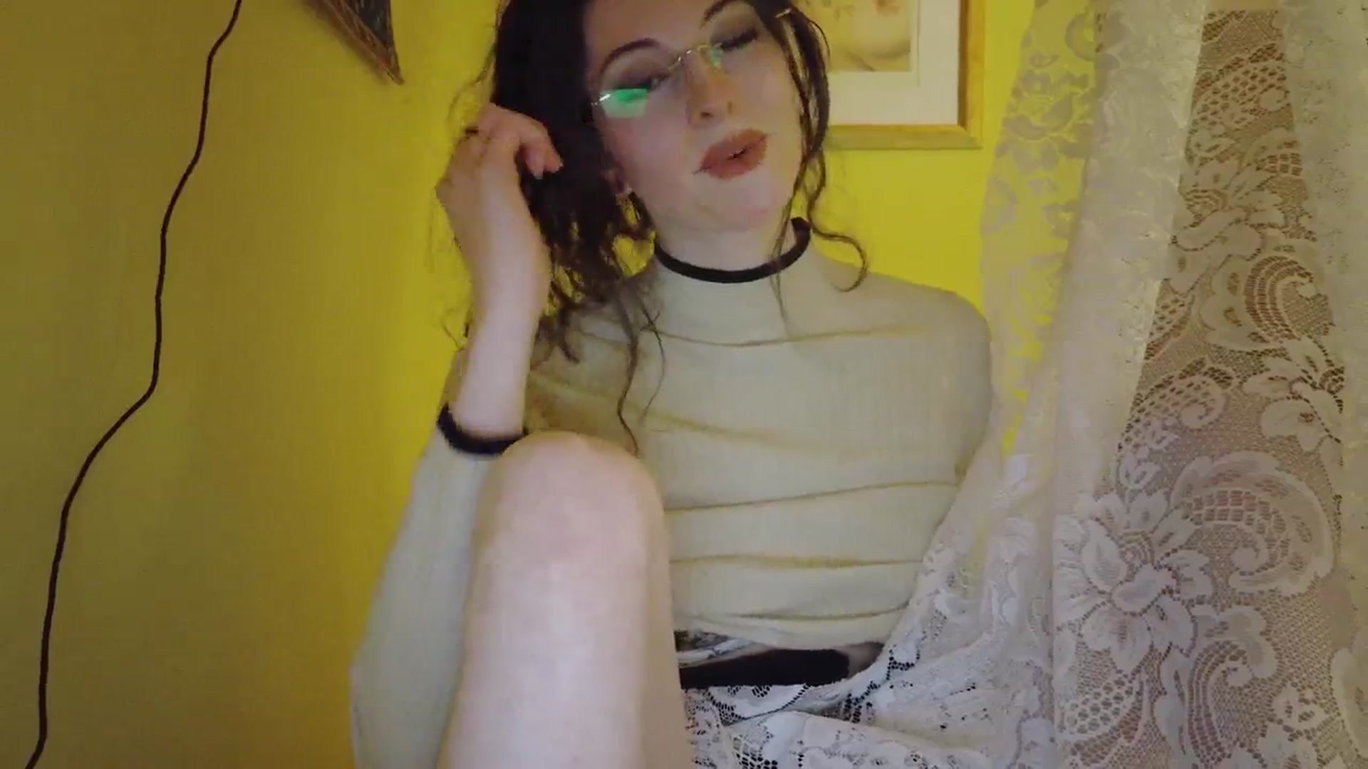 Gallery image thumbnail from porcelaincity's myfreecams stream on, 01/06/2026, 19:43 image 18 of 20