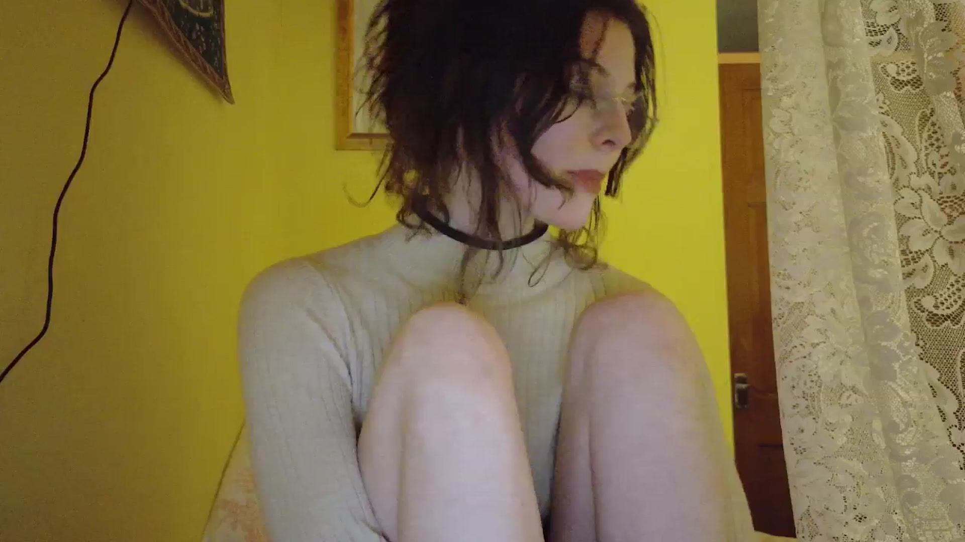 Gallery image thumbnail from porcelaincity's myfreecams stream on, 01/06/2026, 19:43 image 12 of 20