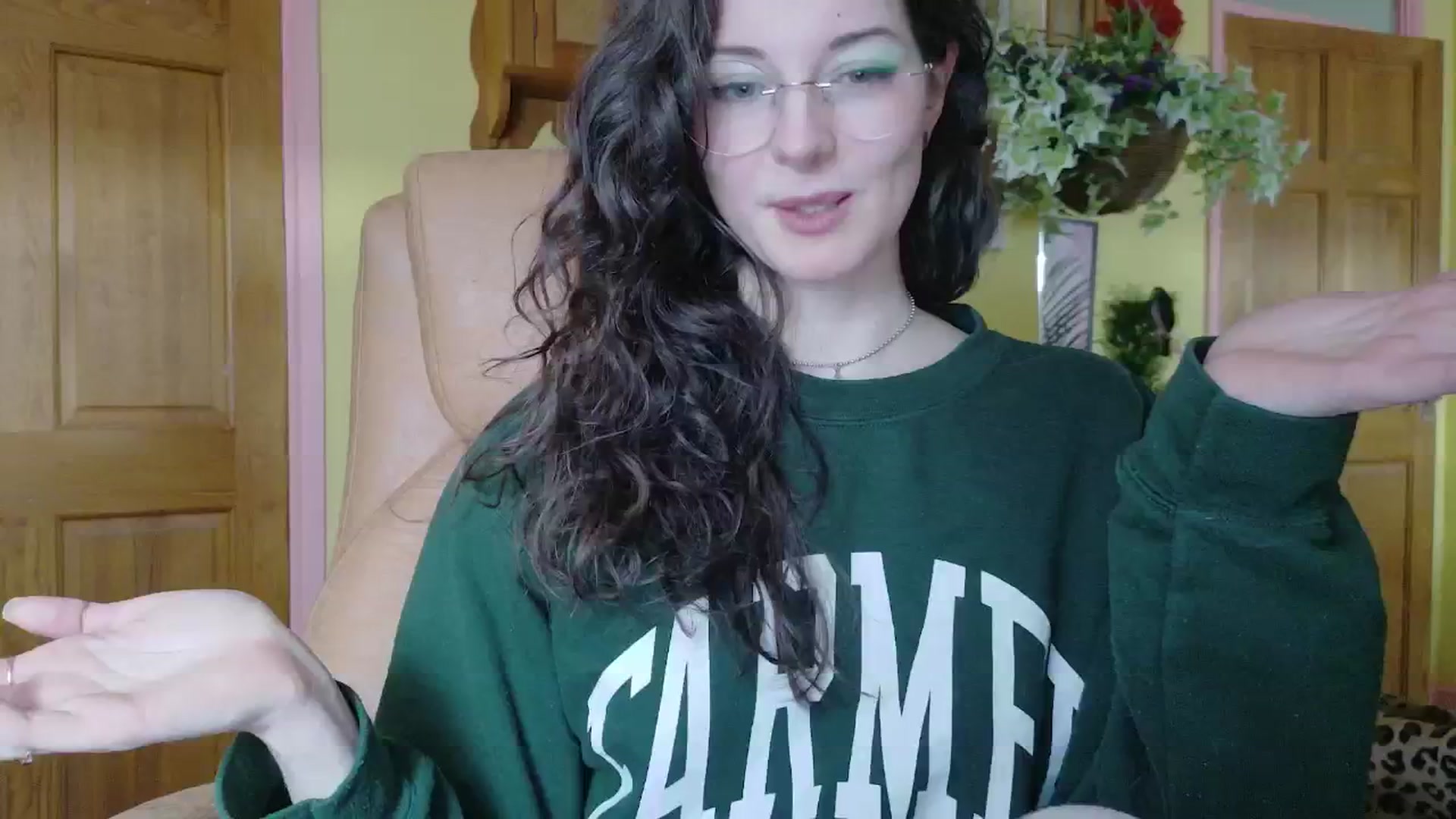 Gallery image thumbnail from porcelaincity's myfreecams stream on, 01/09/2026, 13:47 image 14 of 20