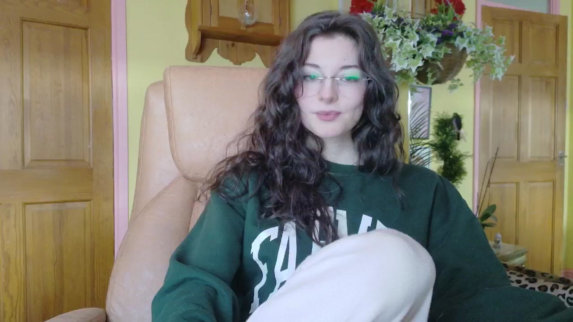 Gallery image thumbnail from porcelaincity's myfreecams stream on, 01/09/2026, 13:47 image 16 of 20
