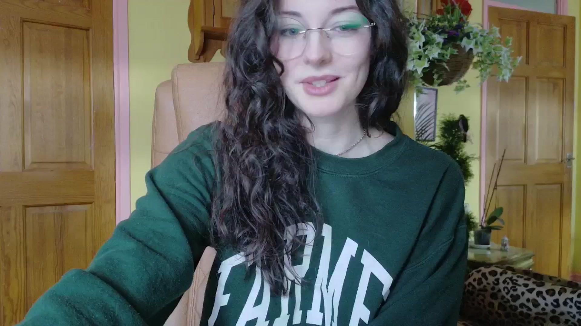 Gallery image thumbnail from porcelaincity's myfreecams stream on, 01/09/2026, 13:47 image 4 of 20