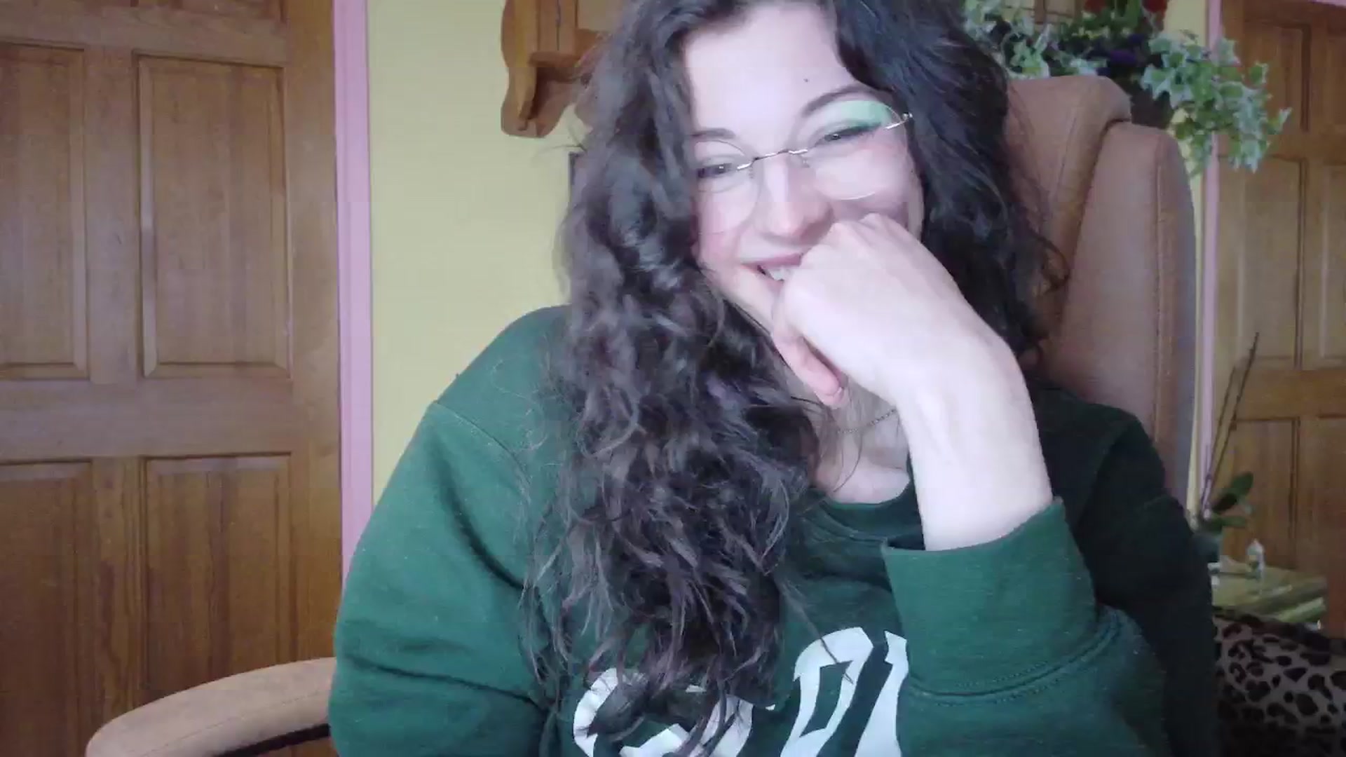 Gallery image thumbnail from porcelaincity's myfreecams stream on, 01/09/2026, 15:23 image 20 of 20