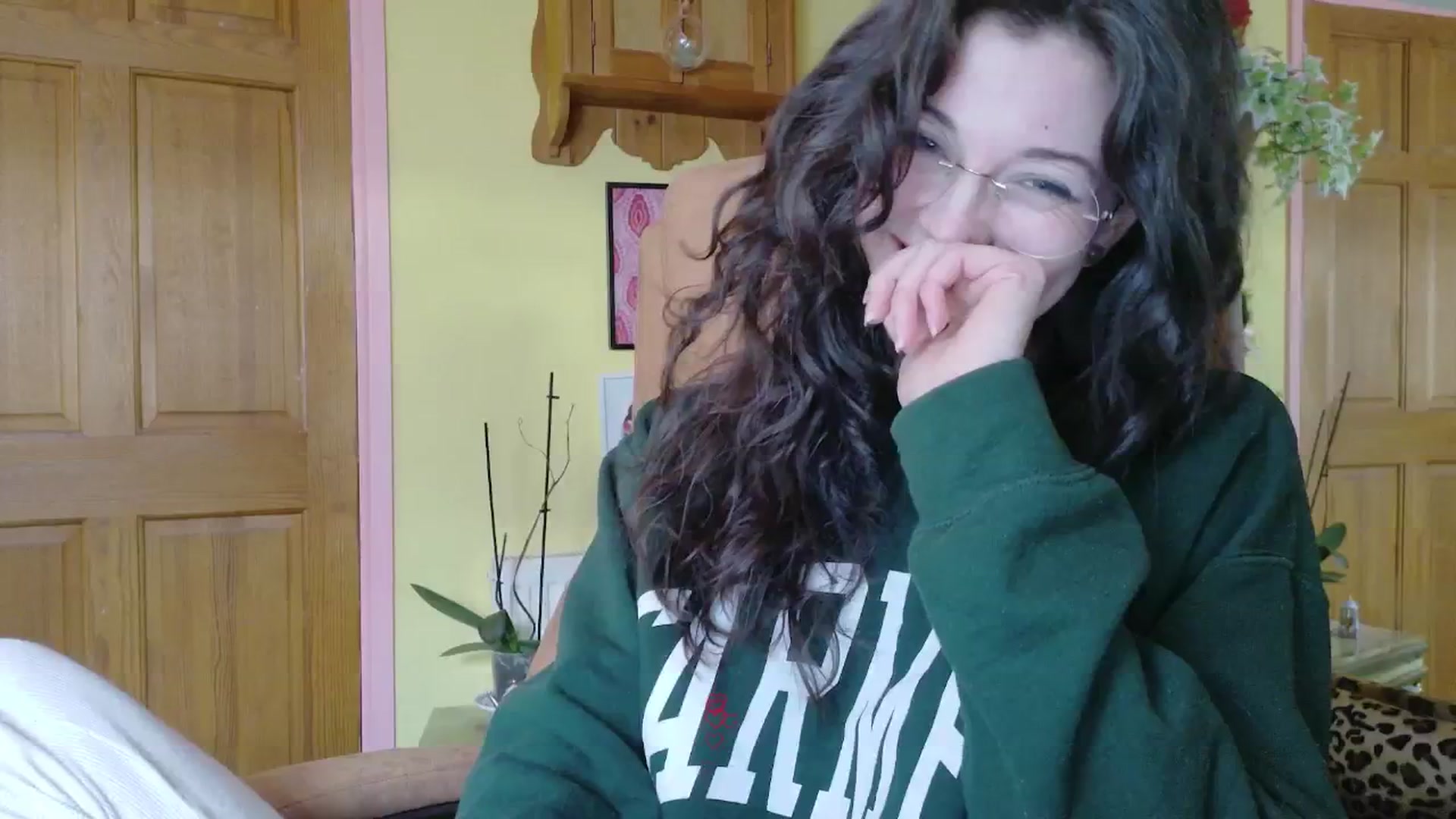 Gallery image thumbnail from porcelaincity's myfreecams stream on, 01/09/2026, 15:23 image 10 of 20