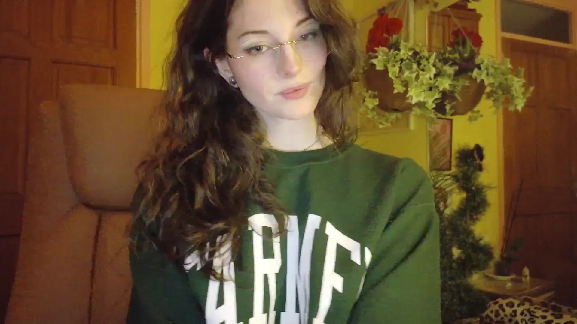 Gallery image thumbnail from porcelaincity's myfreecams stream on, 01/09/2026, 19:18 image 18 of 20
