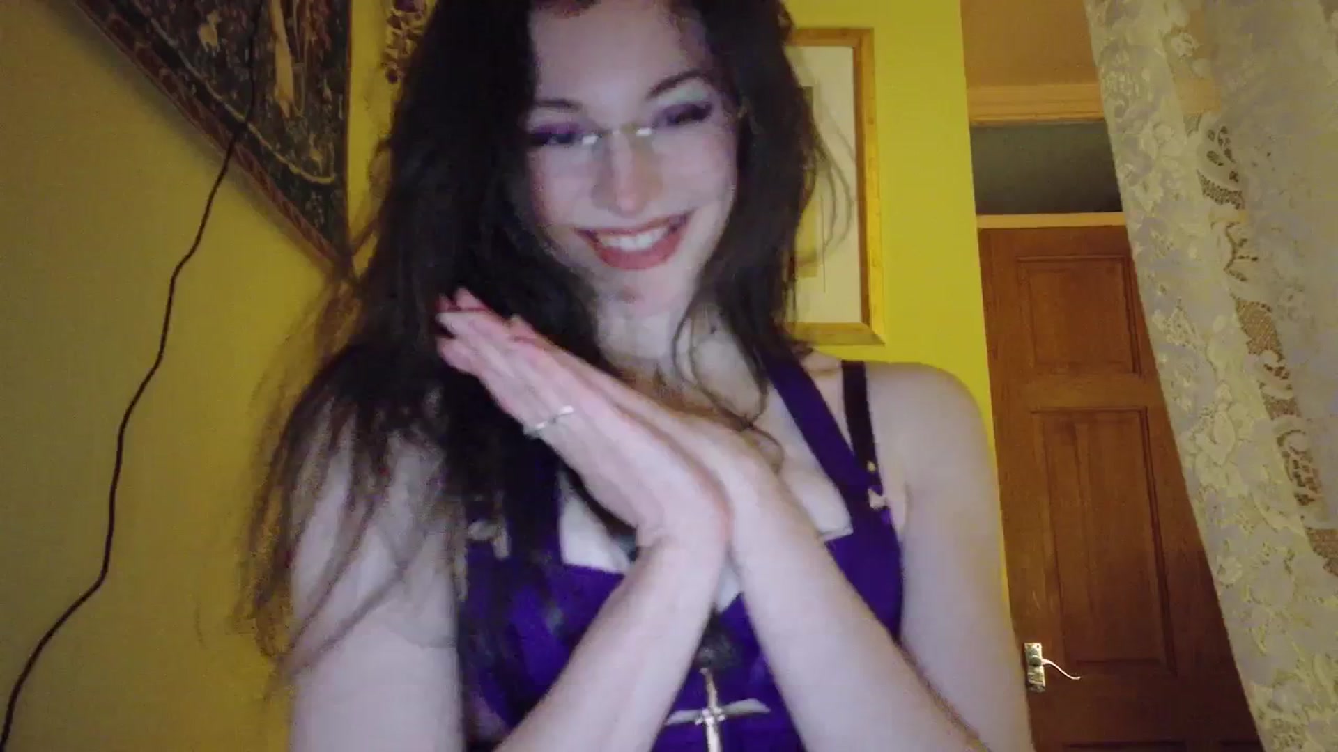 Gallery image thumbnail from porcelaincity's myfreecams stream on, 01/14/2026, 22:25 image 13 of 20