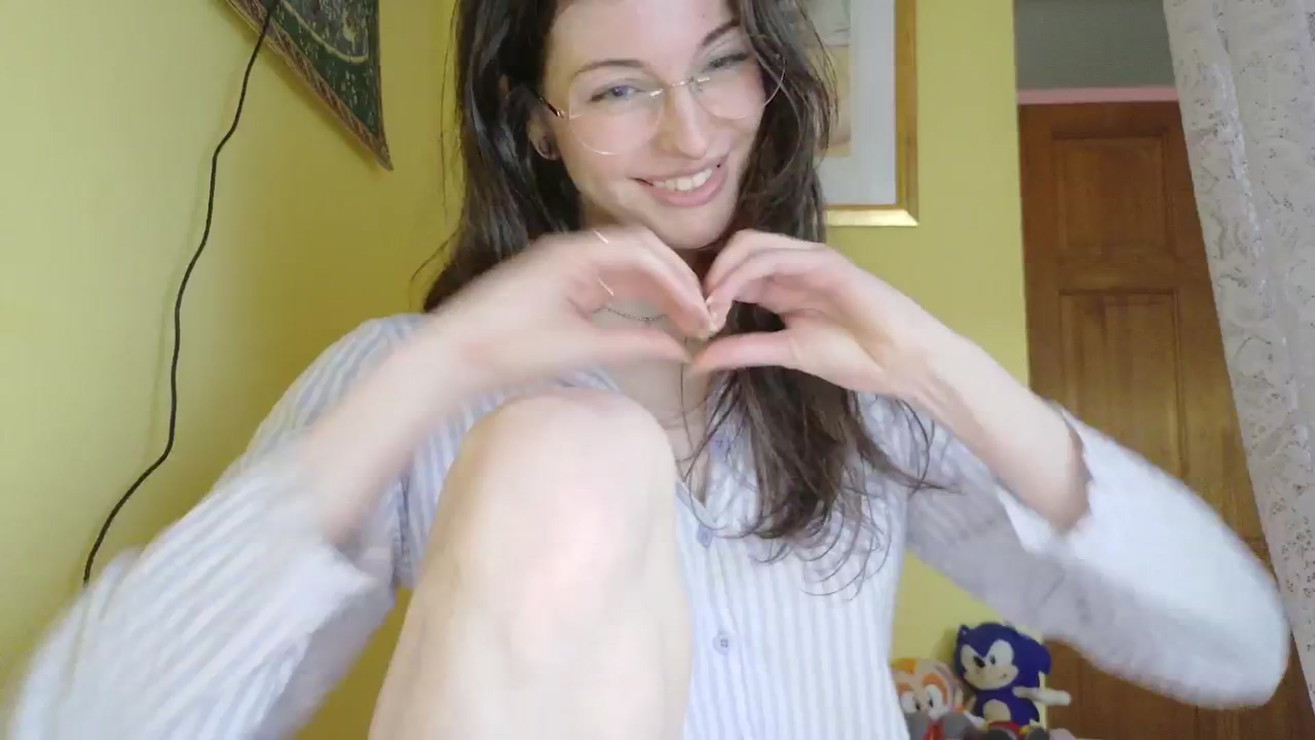 Gallery image thumbnail from porcelaincity's myfreecams stream on, 01/22/2026, 16:22 image 15 of 20