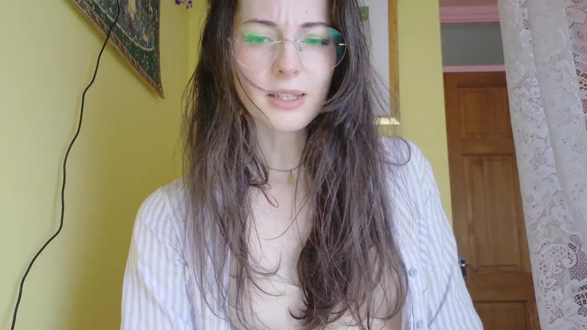Gallery image thumbnail from porcelaincity's myfreecams stream on, 01/23/2026, 16:14 image 6 of 20