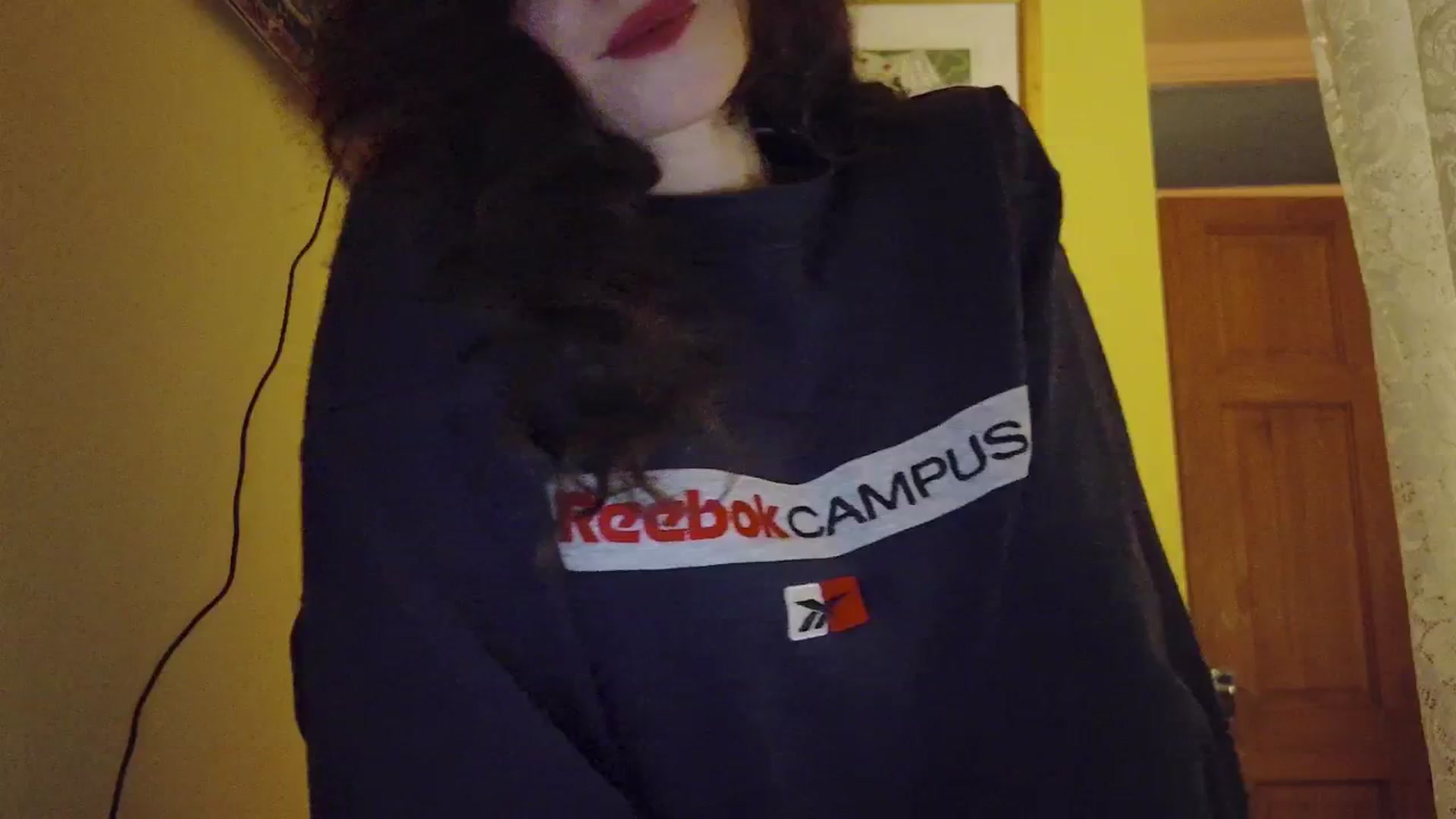Gallery image thumbnail from porcelaincity's myfreecams stream on, 01/27/2026, 21:31 image 5 of 20