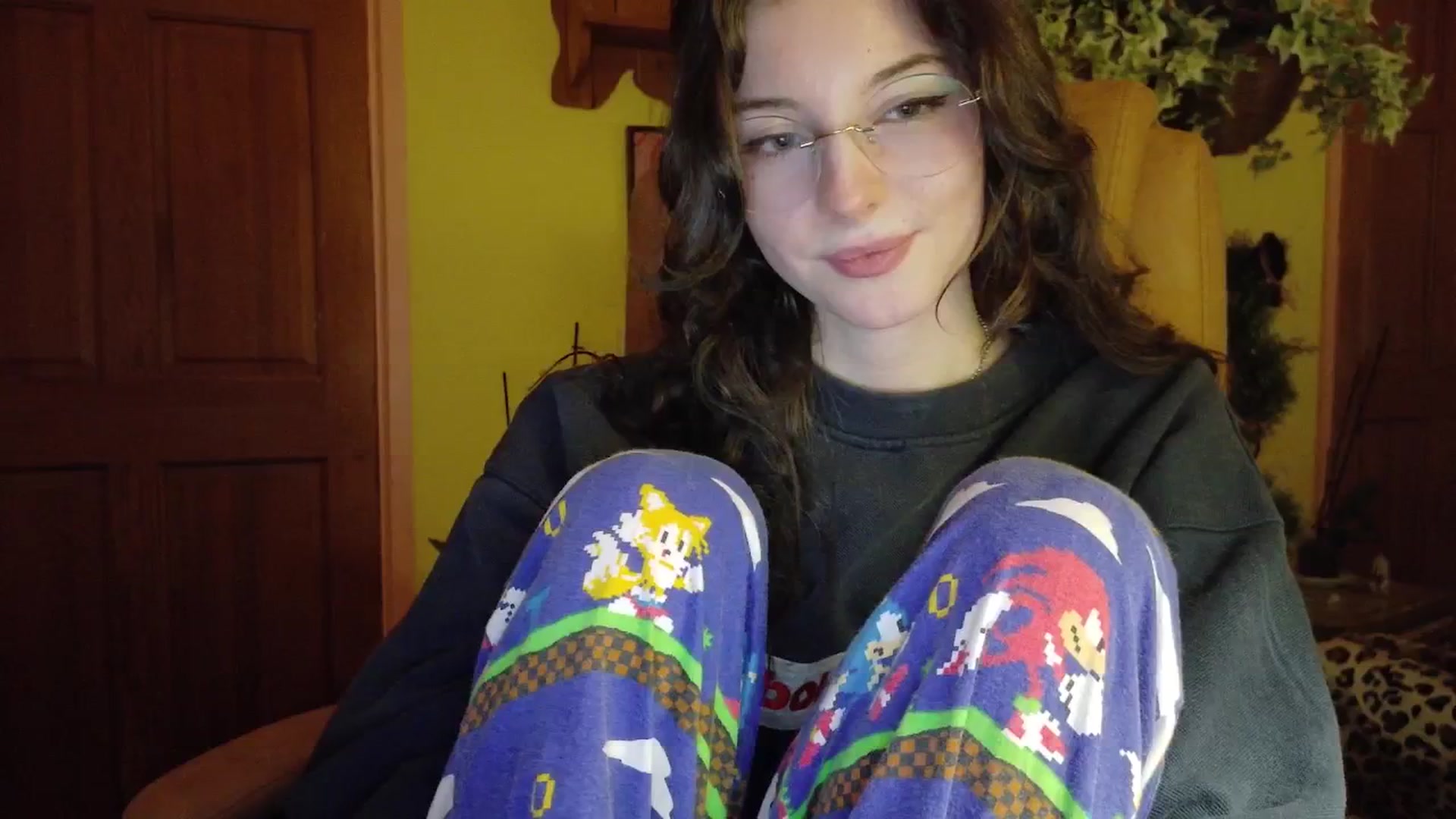Gallery image thumbnail from porcelaincity's myfreecams stream on, 01/28/2026, 18:14 image 14 of 20