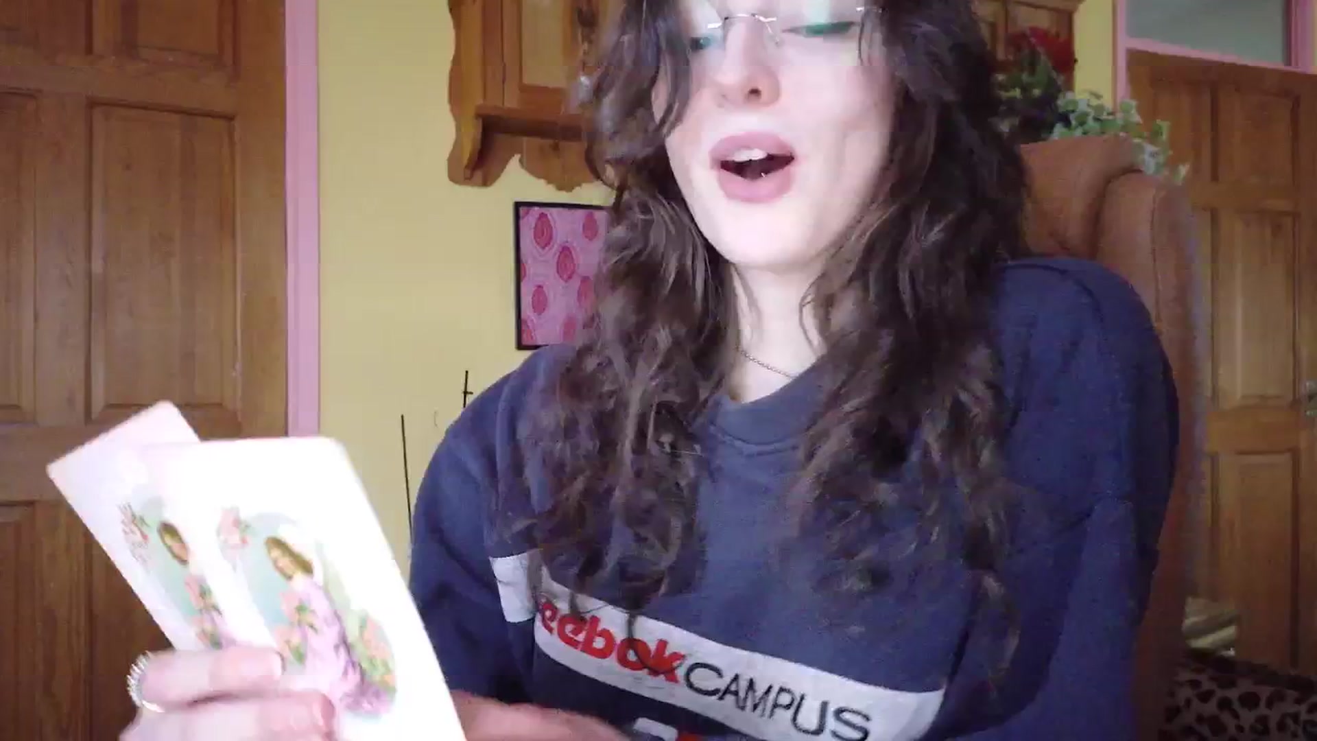 Gallery image thumbnail from porcelaincity's myfreecams stream on, 01/28/2026, 18:14 image 5 of 20