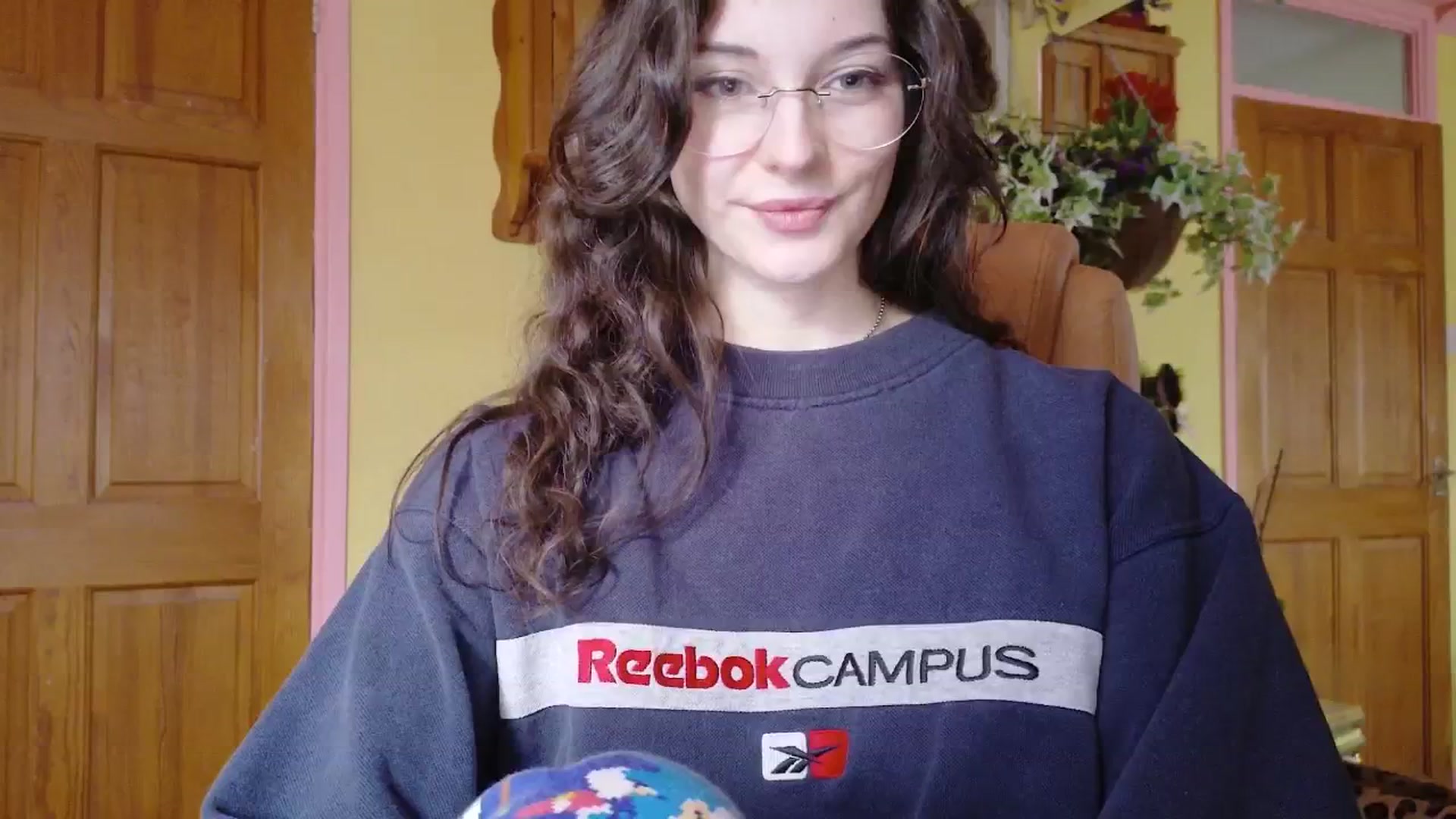 Gallery image thumbnail from porcelaincity's myfreecams stream on, 01/28/2026, 18:14 image 2 of 20