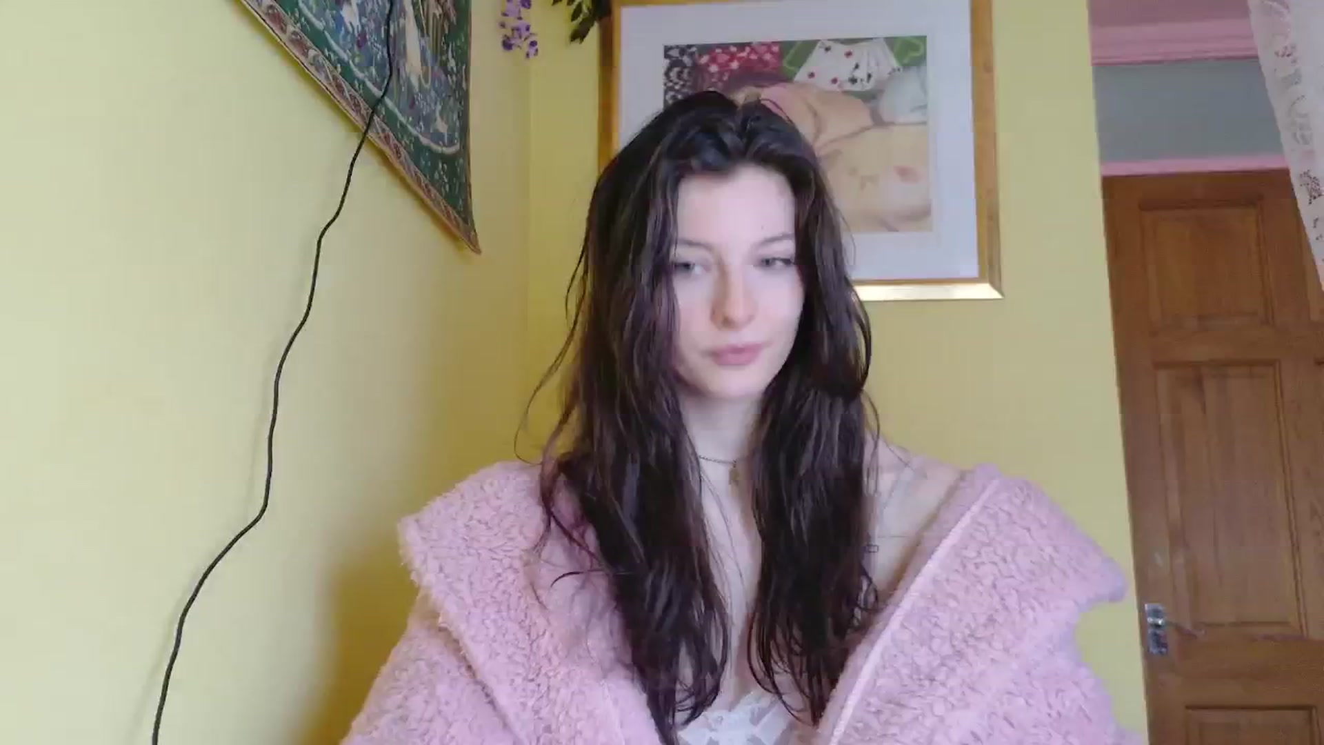 Gallery image thumbnail from porcelaincity's myfreecams stream on, 02/04/2026, 12:05 image 12 of 20