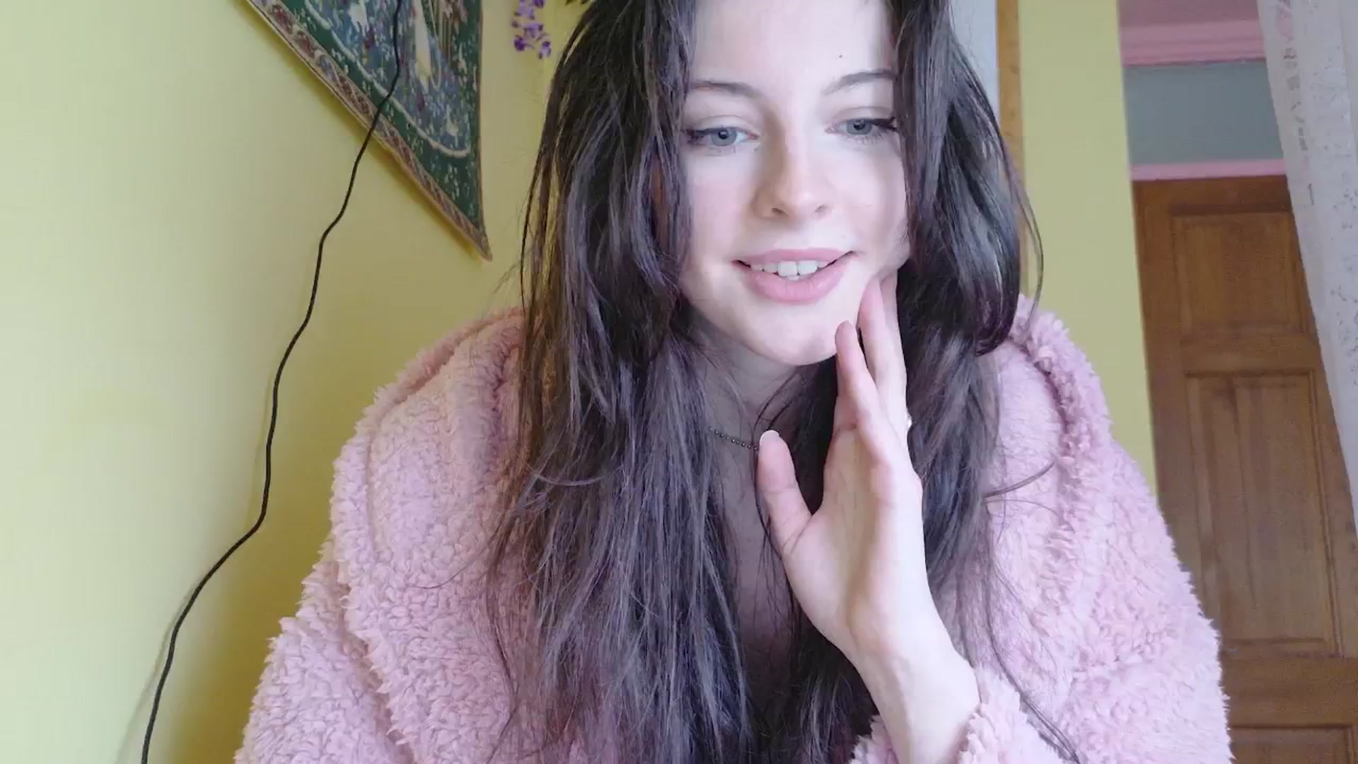 Gallery image thumbnail from porcelaincity's myfreecams stream on, 02/04/2026, 12:05 image 19 of 20