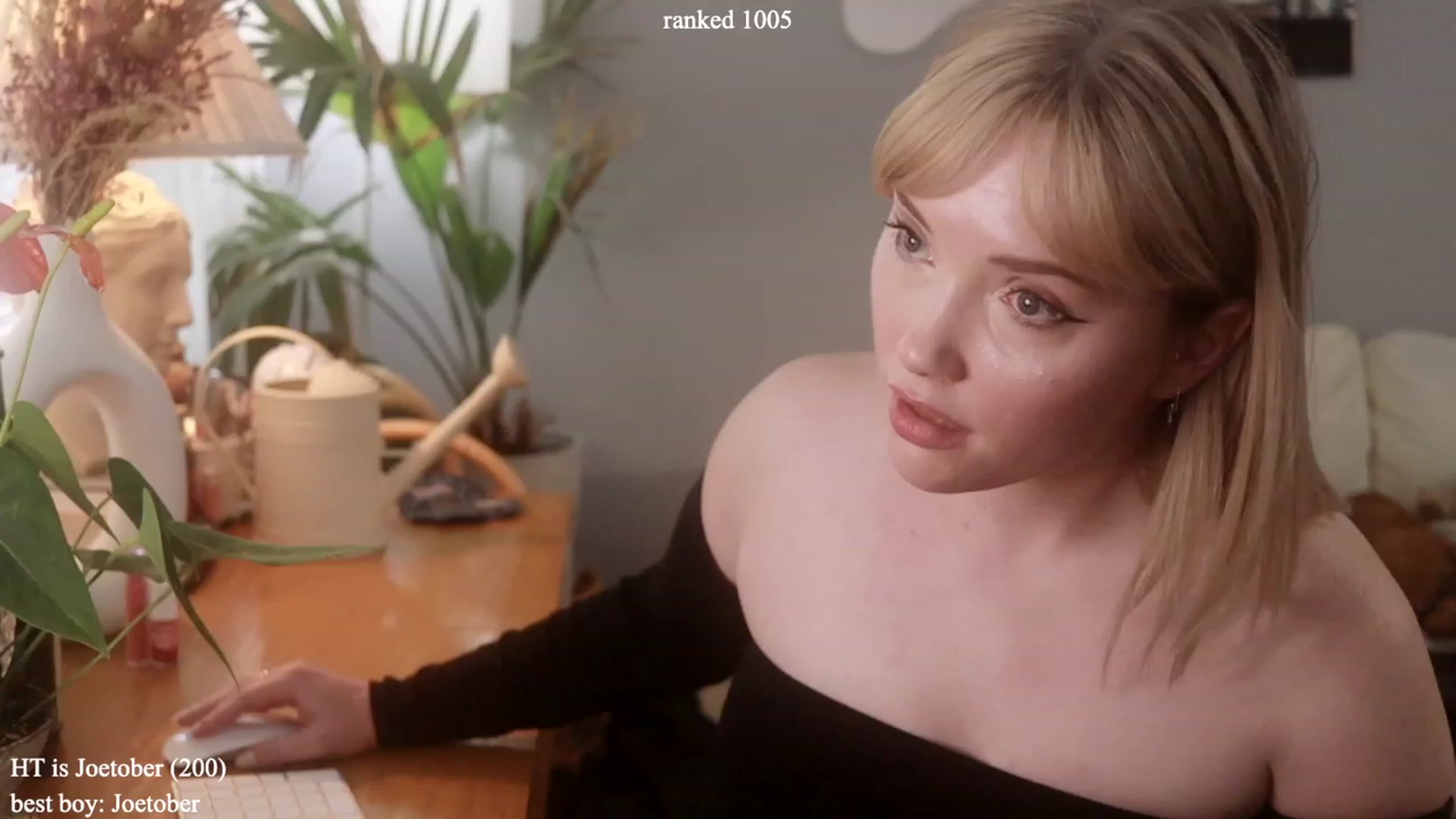 Gallery image thumbnail from pornography's myfreecams stream on, 10/02/2023, 17:50 image 13 of 20