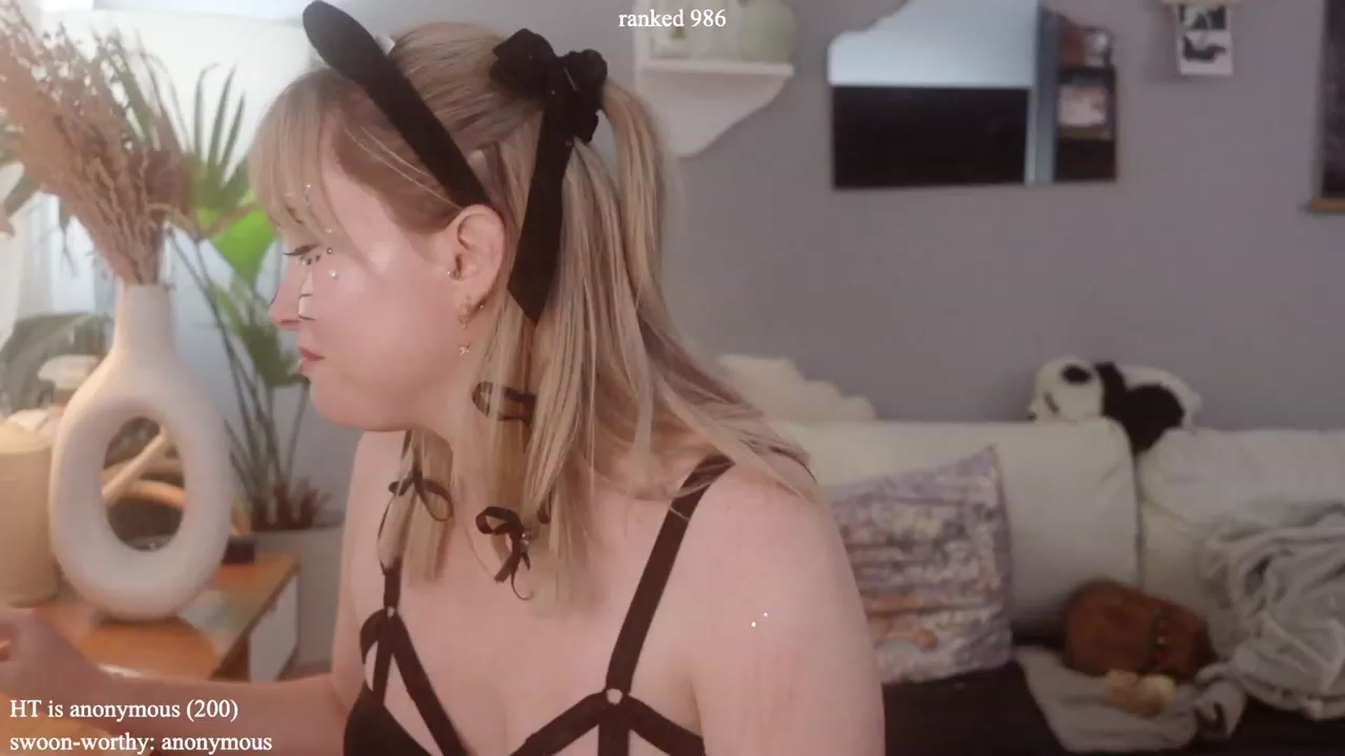 Gallery image thumbnail from pornography's myfreecams stream on, 10/26/2023, 18:50 image 10 of 20