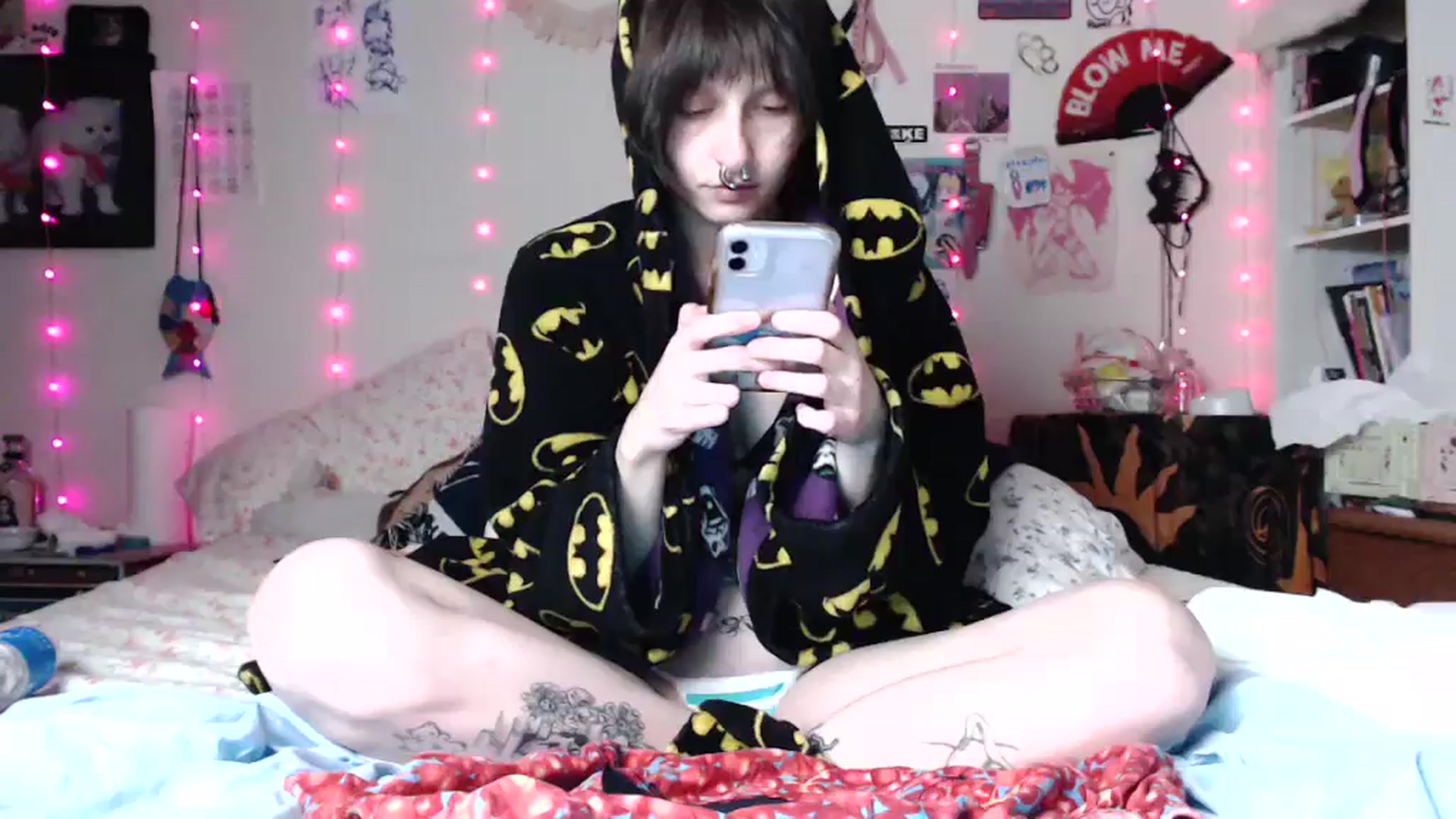 Gallery image thumbnail from poutyangel_'s myfreecams stream on, 06/27/2024, 11:19 image 4 of 20