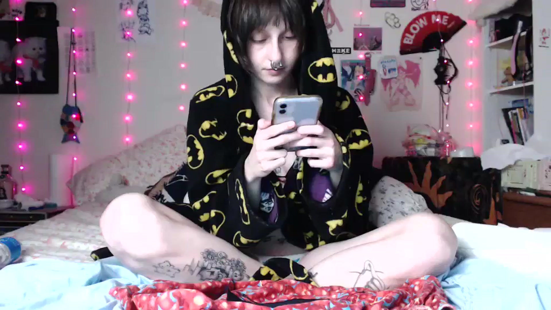 Gallery image thumbnail from poutyangel_'s myfreecams stream on, 06/27/2024, 11:19 image 3 of 20