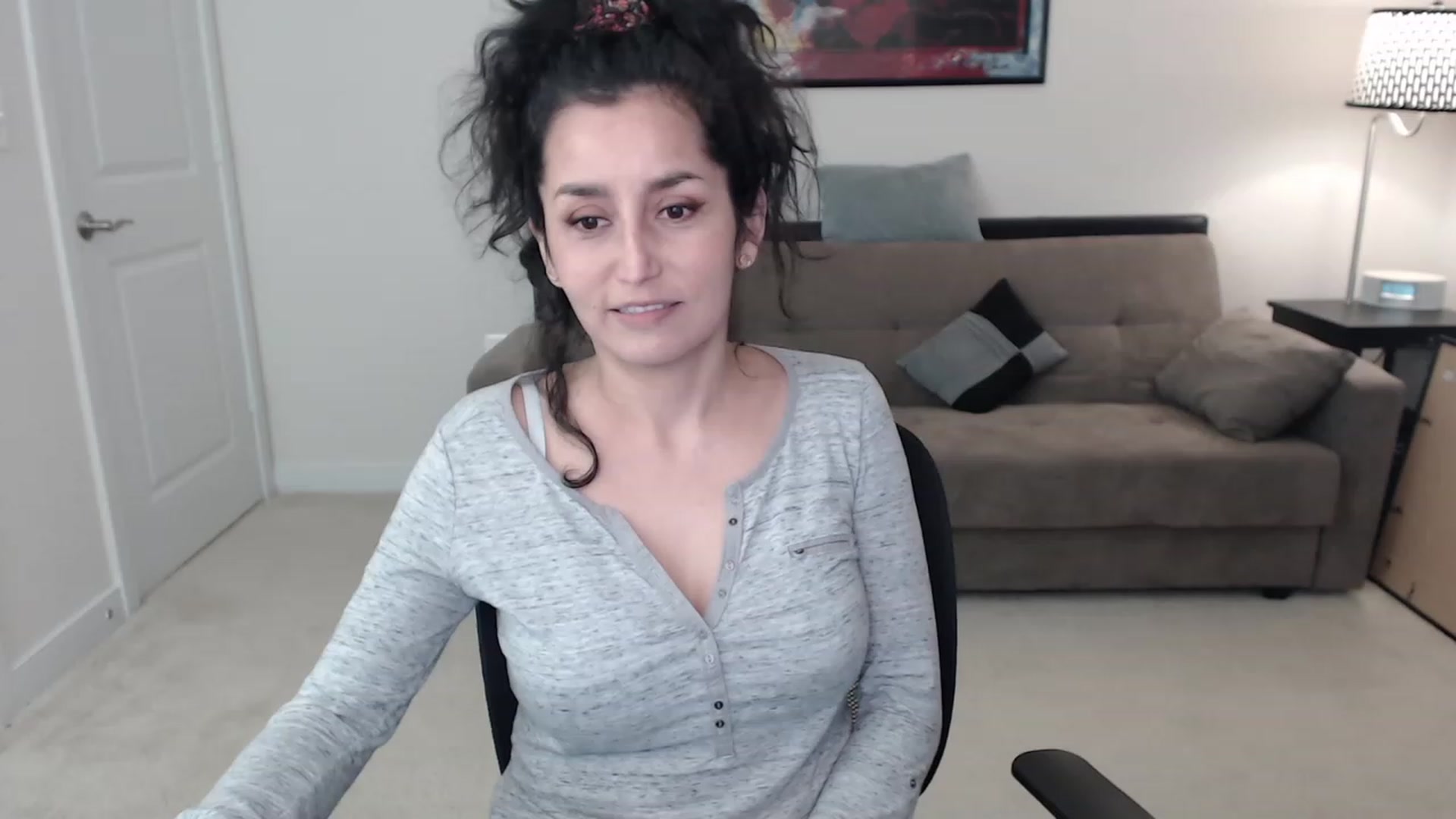 Gallery image thumbnail from ppaprika's myfreecams stream on, 11/15/2022, 03:55 image 2 of 20