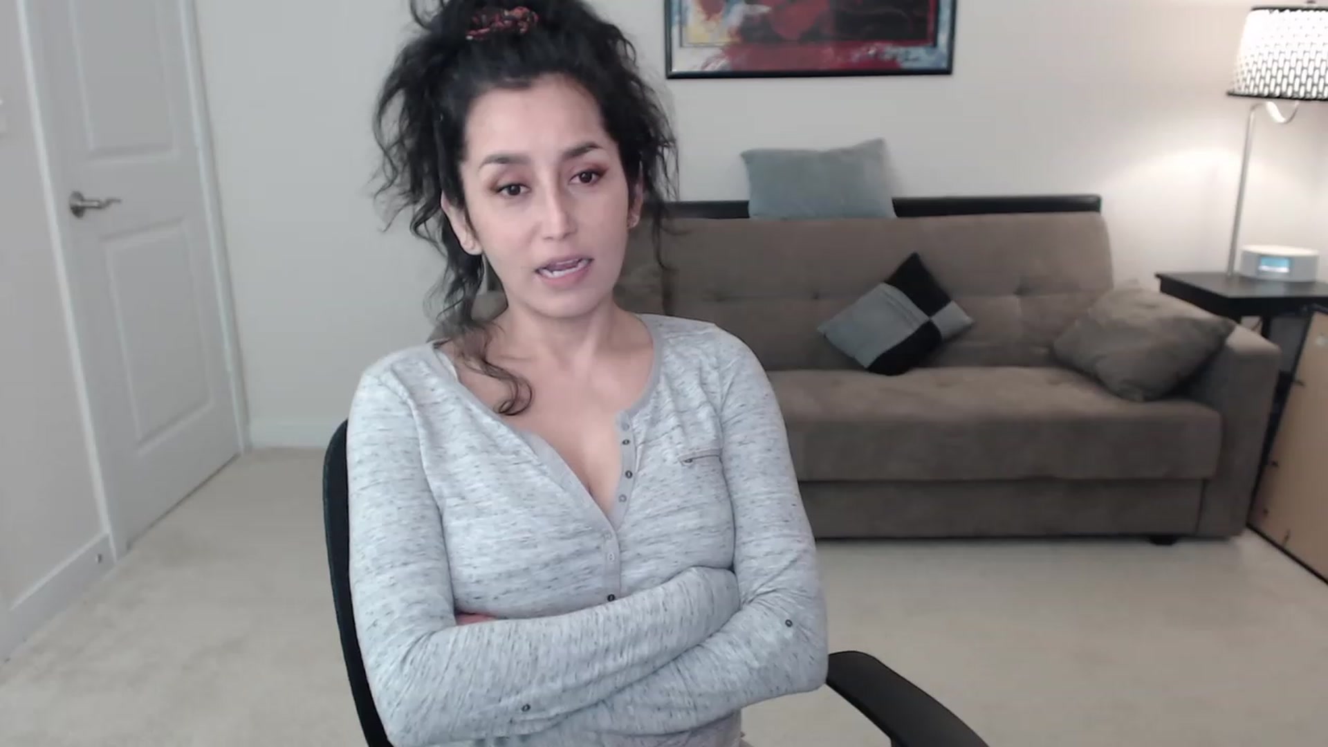 Gallery image thumbnail from ppaprika's myfreecams stream on, 11/15/2022, 03:55 image 6 of 20