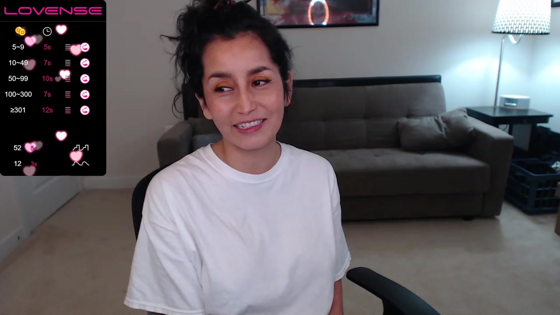 Gallery image thumbnail from ppaprika's myfreecams stream on, 11/21/2022, 02:23 image 6 of 20