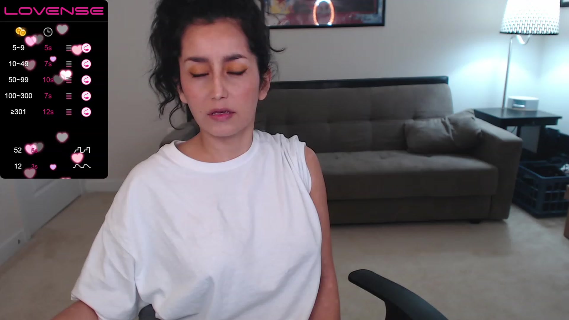 Gallery image thumbnail from ppaprika's myfreecams stream on, 11/21/2022, 02:23 image 14 of 20