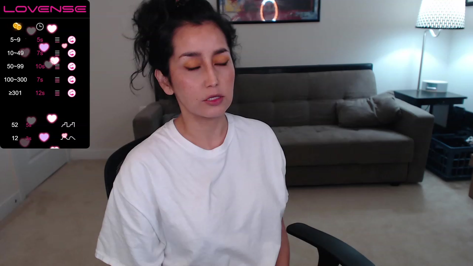 Gallery image thumbnail from ppaprika's myfreecams stream on, 11/21/2022, 02:23 image 4 of 20
