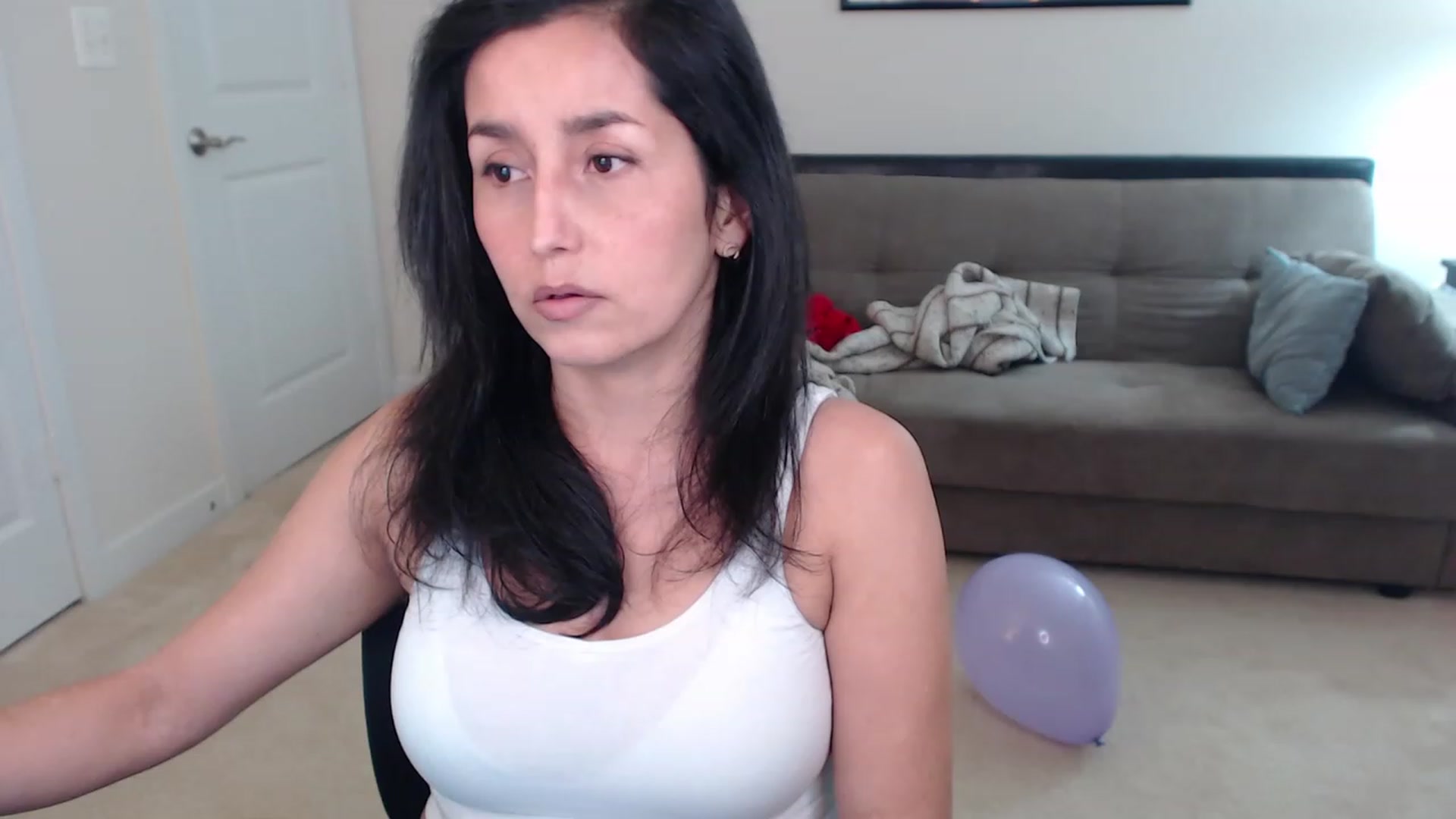 Gallery image thumbnail from ppaprika's myfreecams stream on, 01/23/2023, 02:40 image 2 of 20