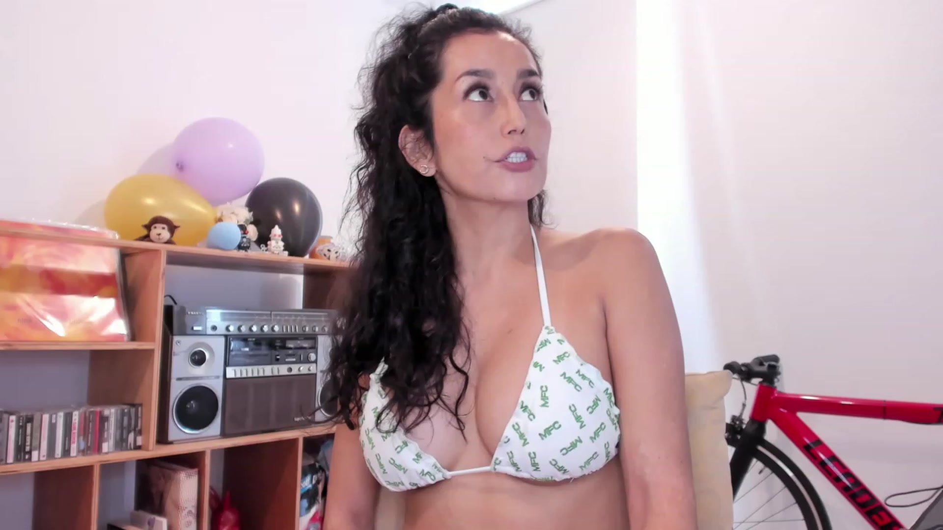Gallery image thumbnail from ppaprika's myfreecams stream on, 07/17/2023, 16:14 image 13 of 20