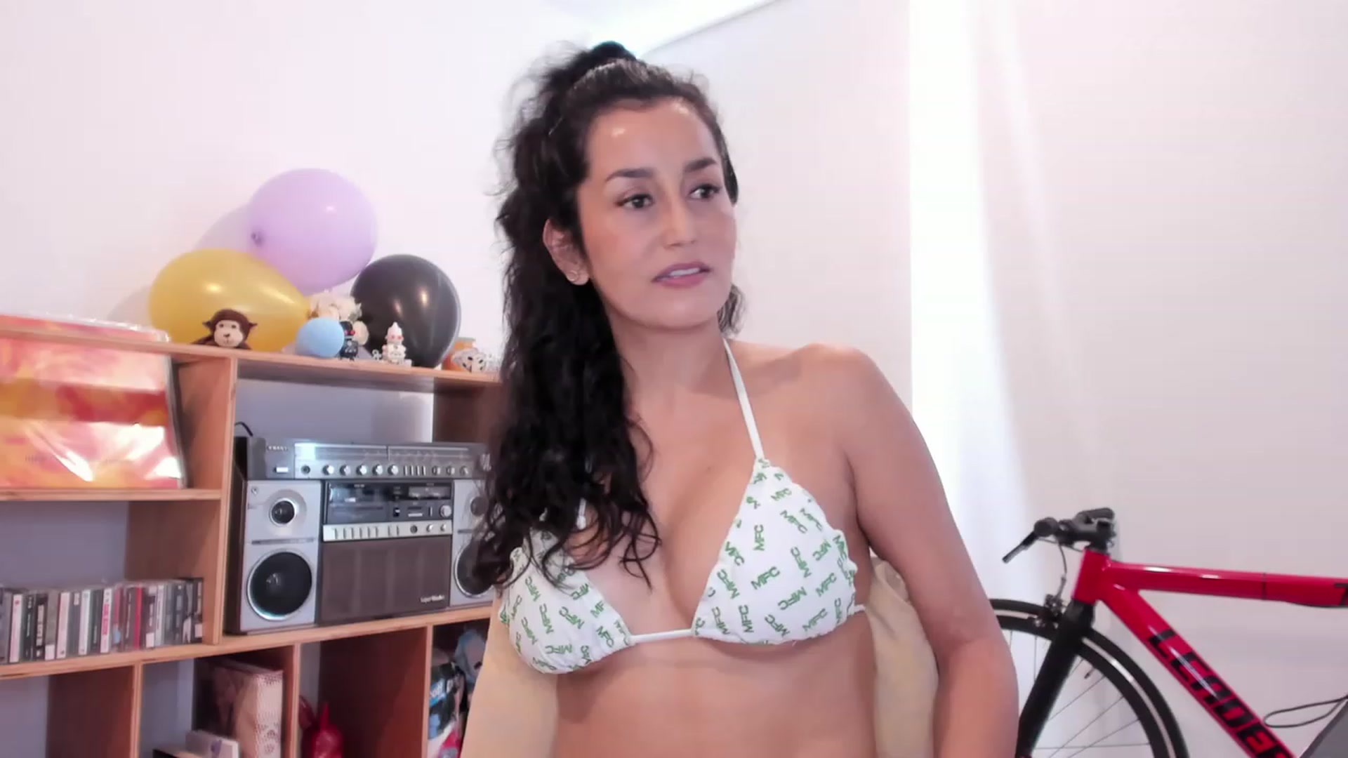 Gallery image thumbnail from ppaprika's myfreecams stream on, 07/17/2023, 16:14 image 7 of 20