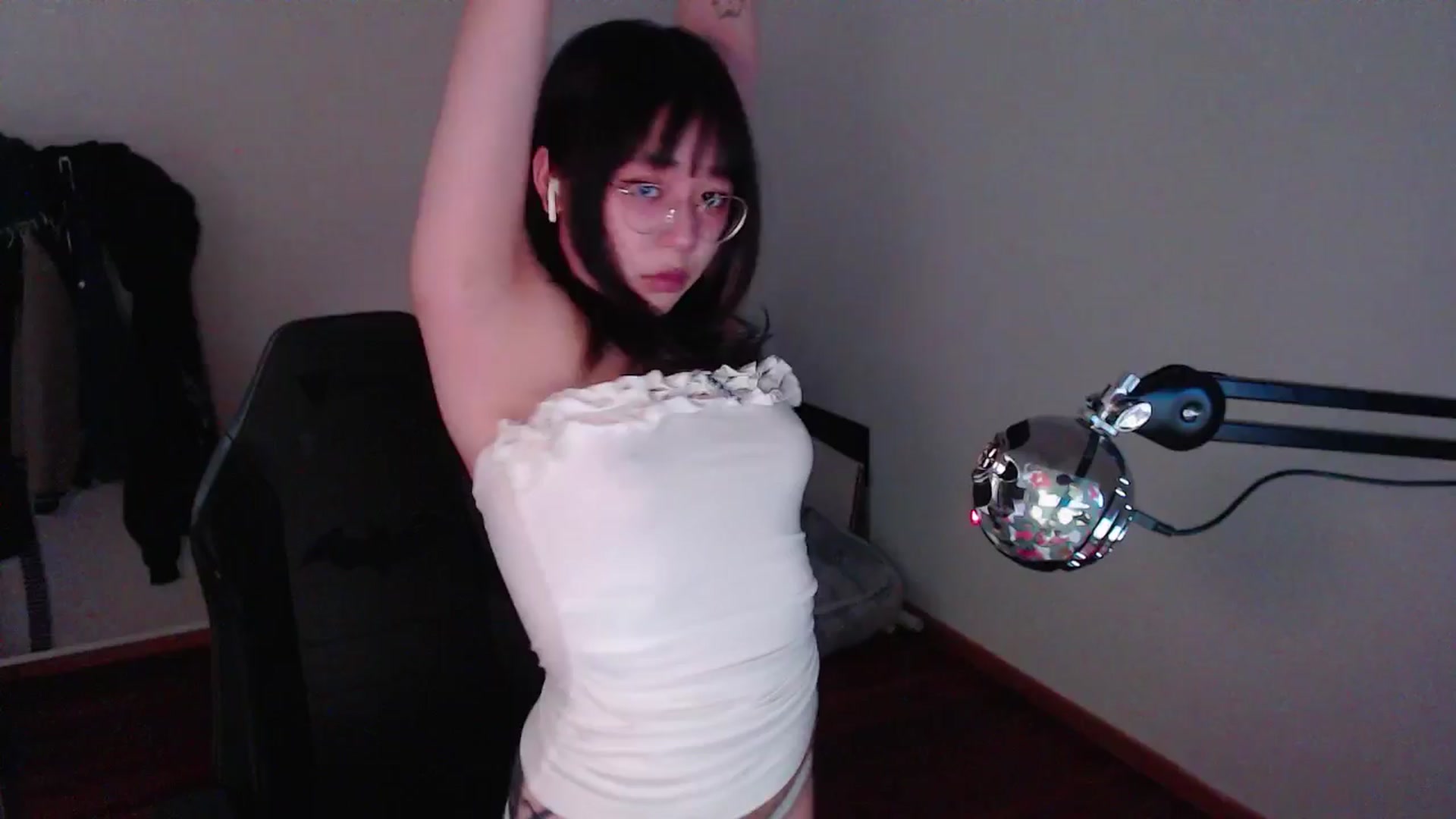 Gallery image thumbnail from ppshredder's myfreecams stream on, 08/02/2024, 14:46 image 6 of 20