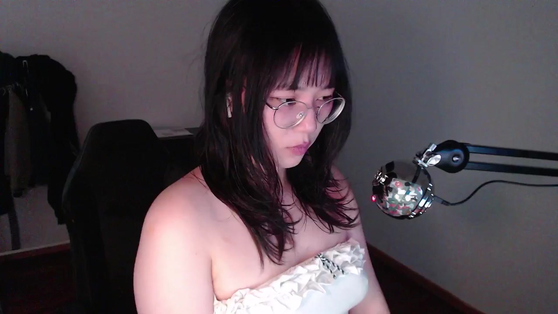 Gallery image thumbnail from ppshredder's myfreecams stream on, 08/02/2024, 14:46 image 11 of 20