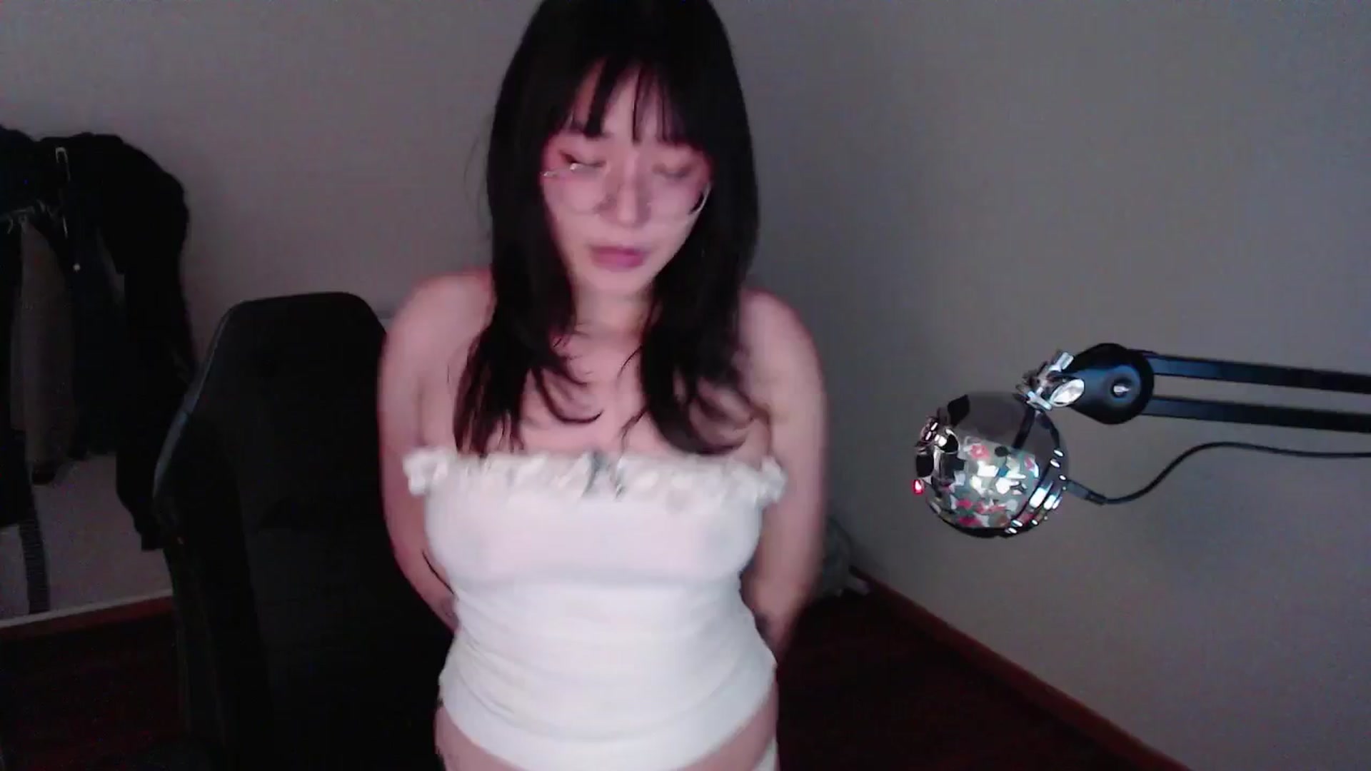 Gallery image thumbnail from ppshredder's myfreecams stream on, 08/02/2024, 14:46 image 7 of 20