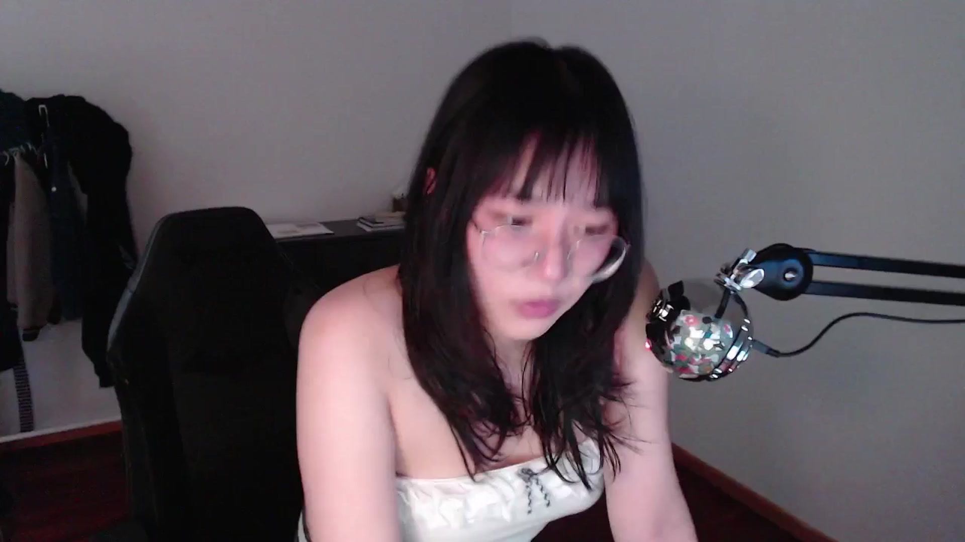 Gallery image thumbnail from ppshredder's myfreecams stream on, 08/02/2024, 14:46 image 15 of 20