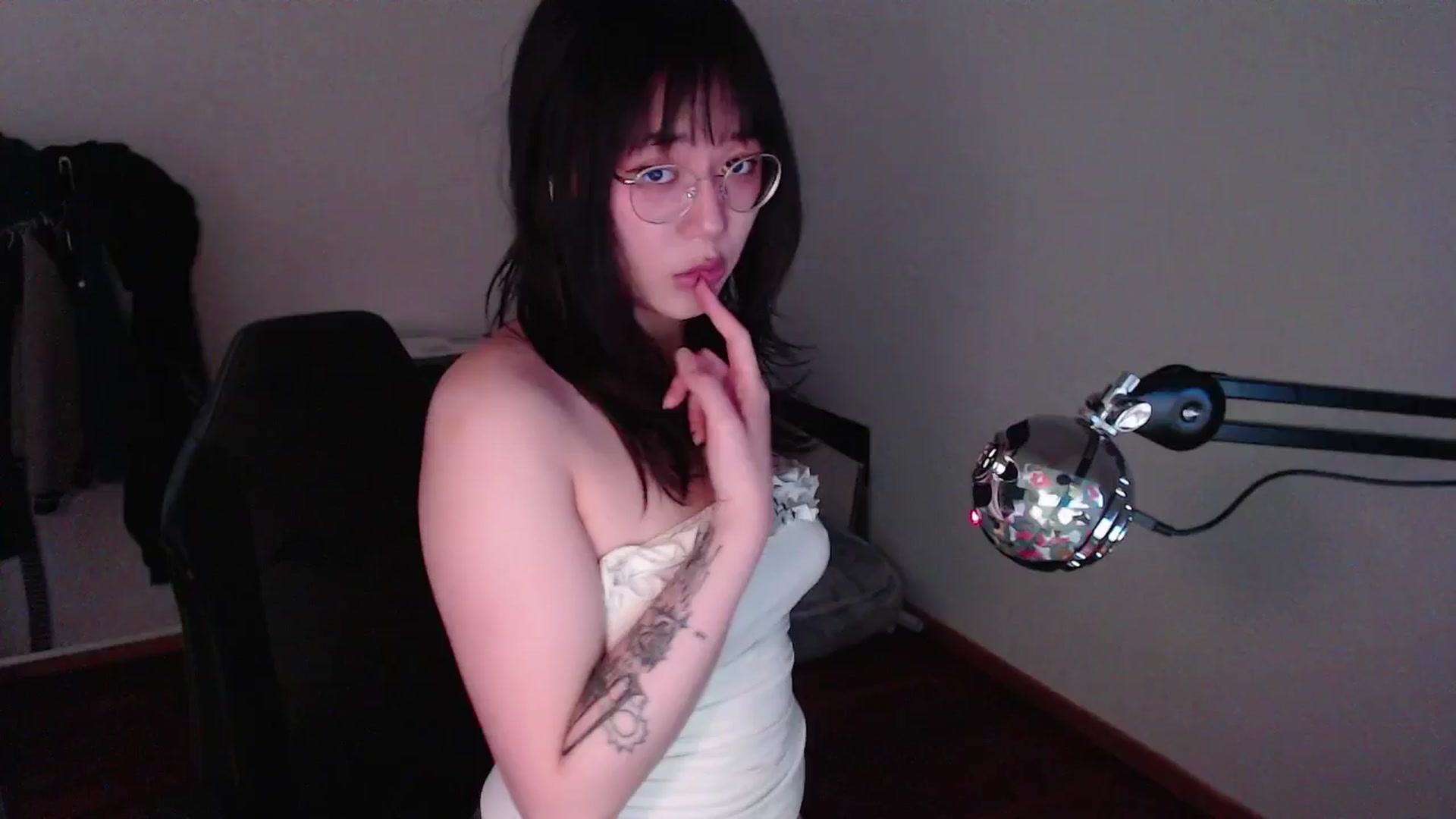 Gallery image thumbnail from ppshredder's myfreecams stream on, 08/02/2024, 14:46 image 10 of 20